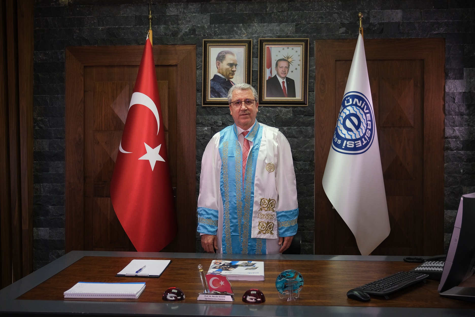 Rektör Budak, “Daha fazla proje, yayın ve sanayi iş birlikleri yaparak üniversitemizi daha yukarılara taşıyacağız”