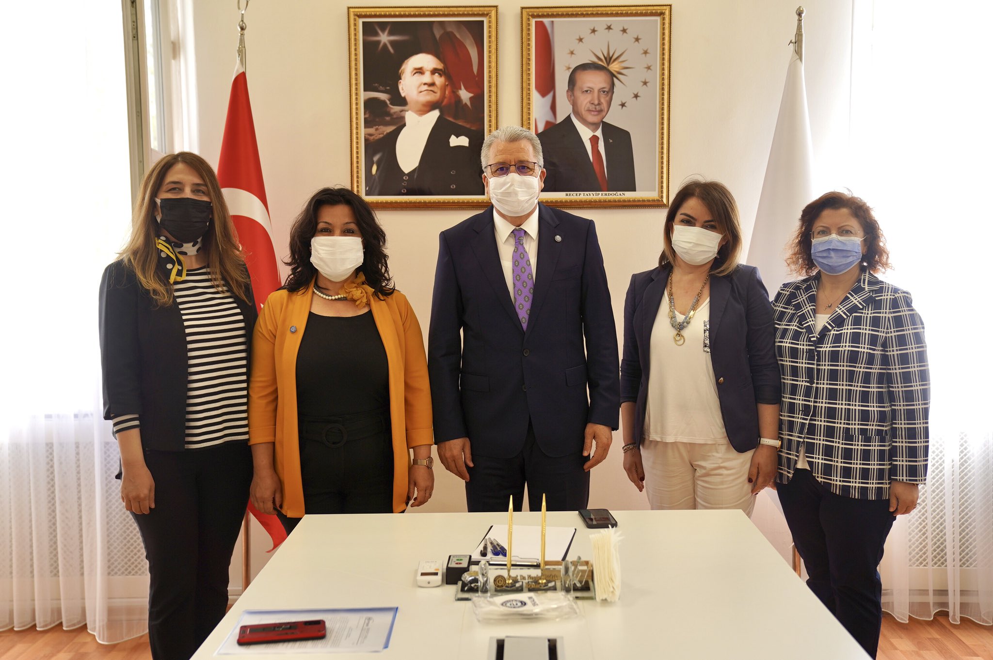 Türkiye’de beş yıllık akreditasyon alan ilk hemşirelik fakültesi oldu