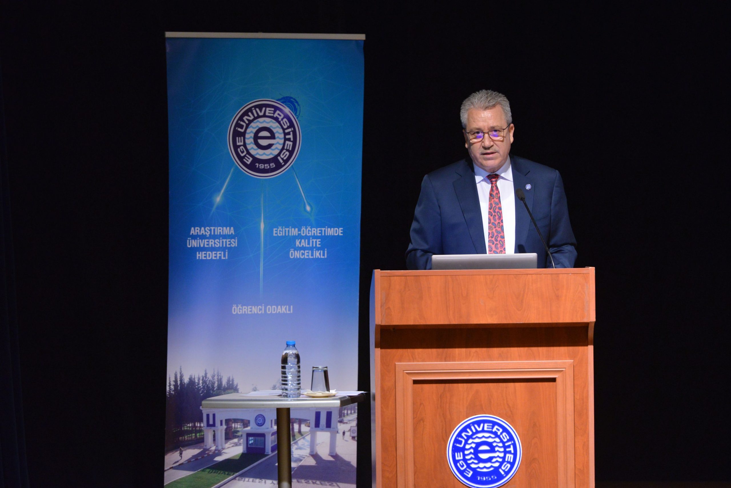 Ege Üniversitesi dünyanın en iyileri arasında yer aldı