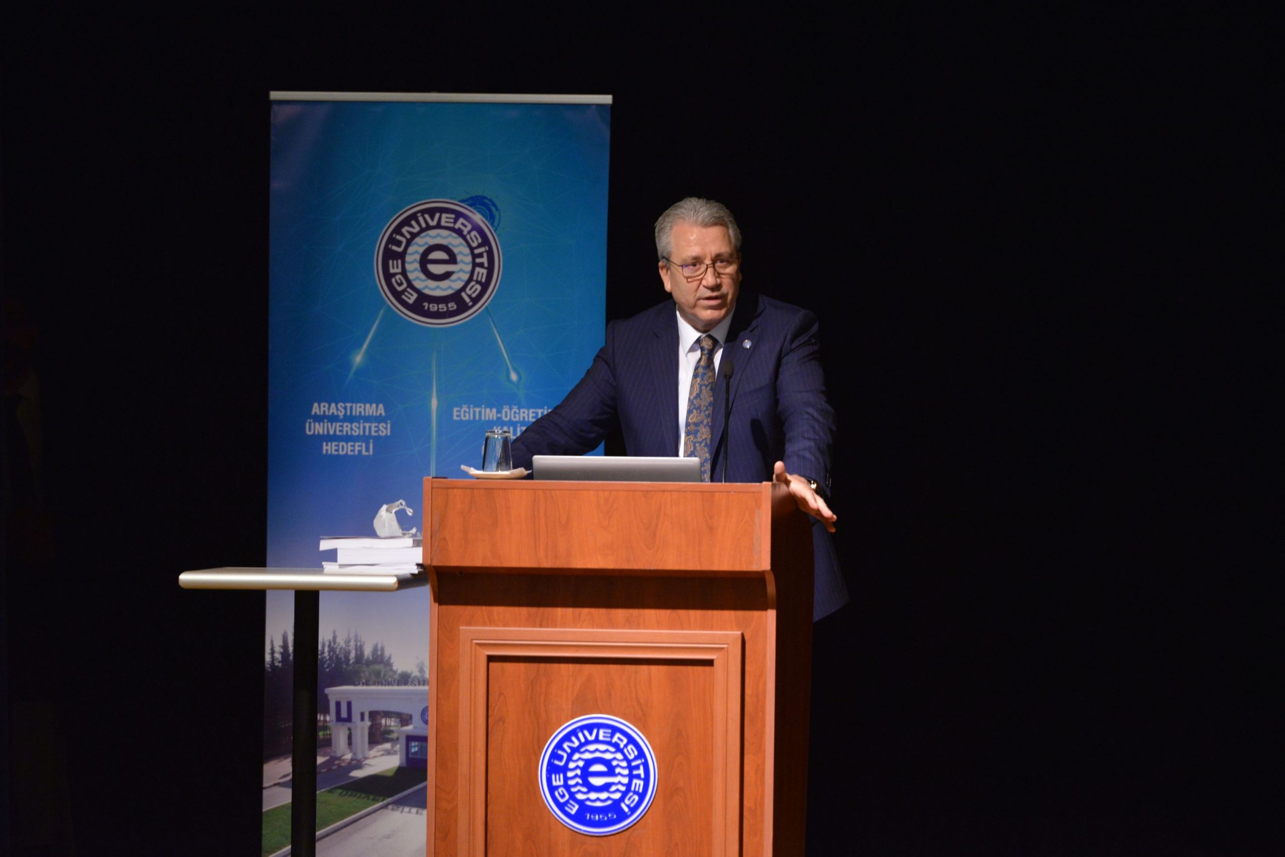 Rektör Budak, “Paydaşlarımızın görüşleri bilimsel başarımıza yansıdı”
