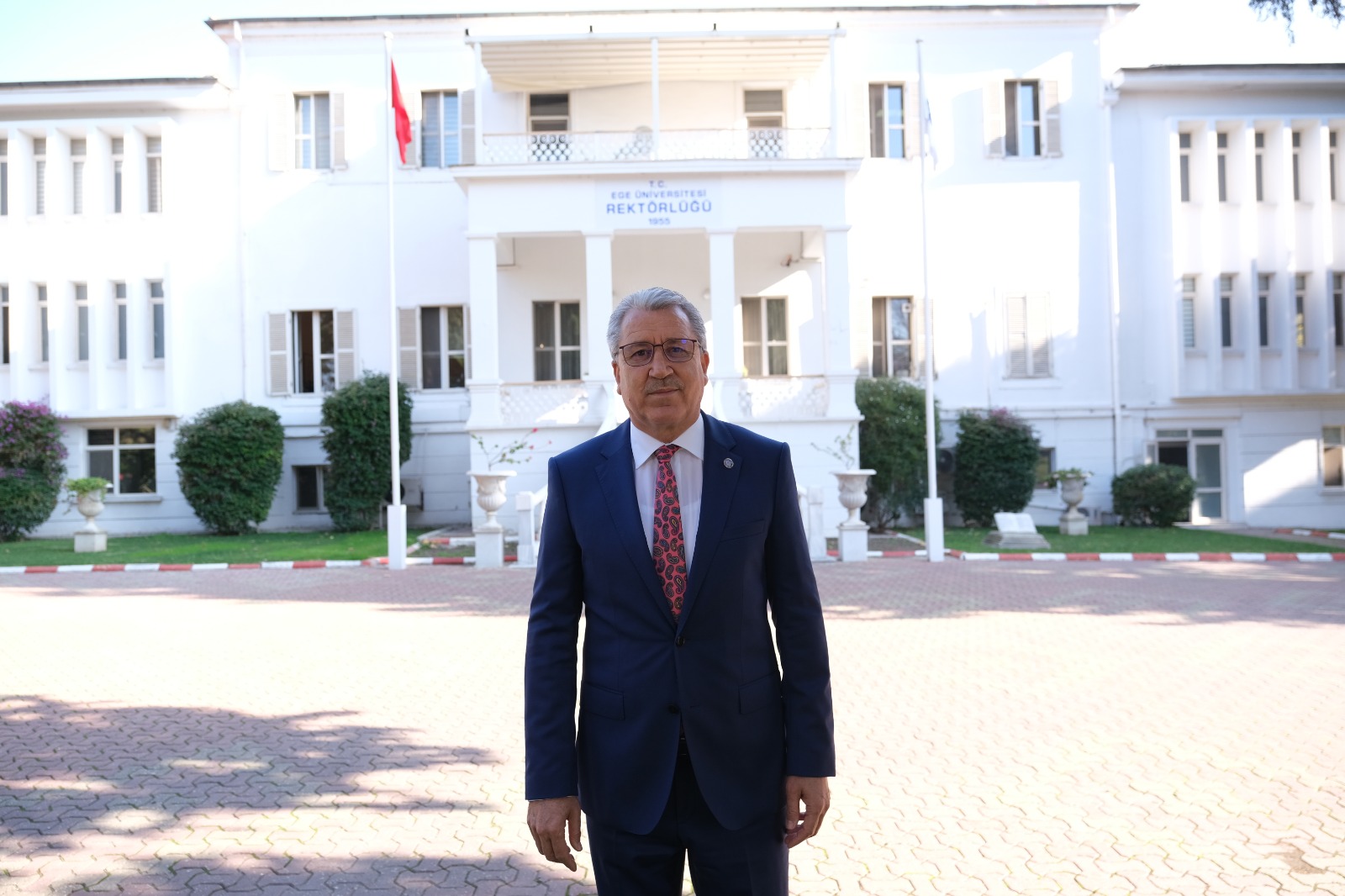 Rektör Budak’tan bayram mesajı