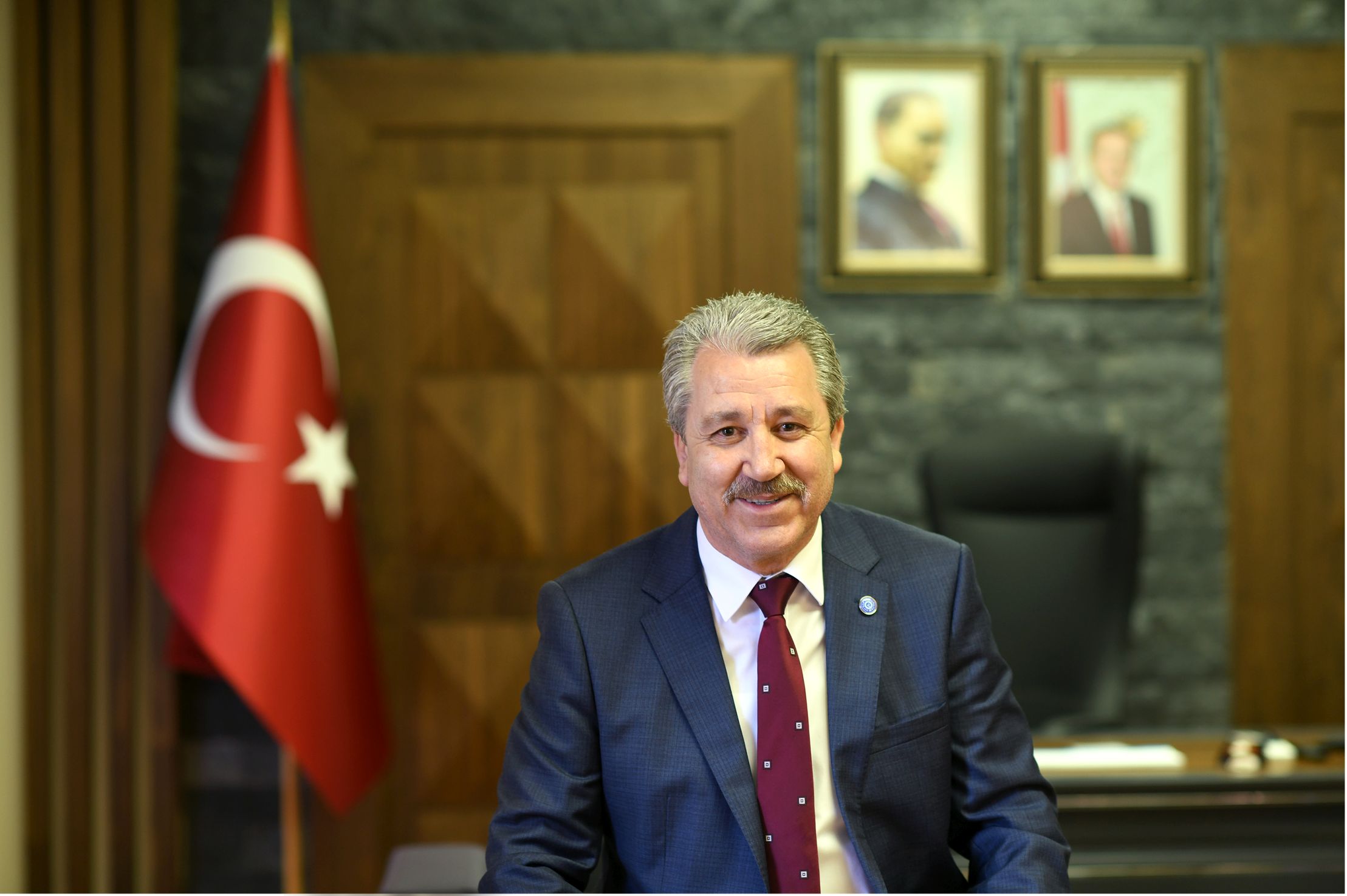 Egeli genç araştırmacıların projelerine TÜBİTAK’tan destek