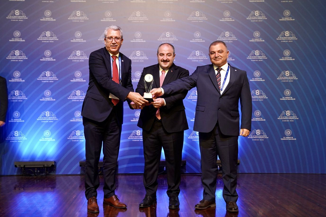 Ege Teknopark ‘gelişmekte olan teknoparklar’ arasında 3’üncü oldu