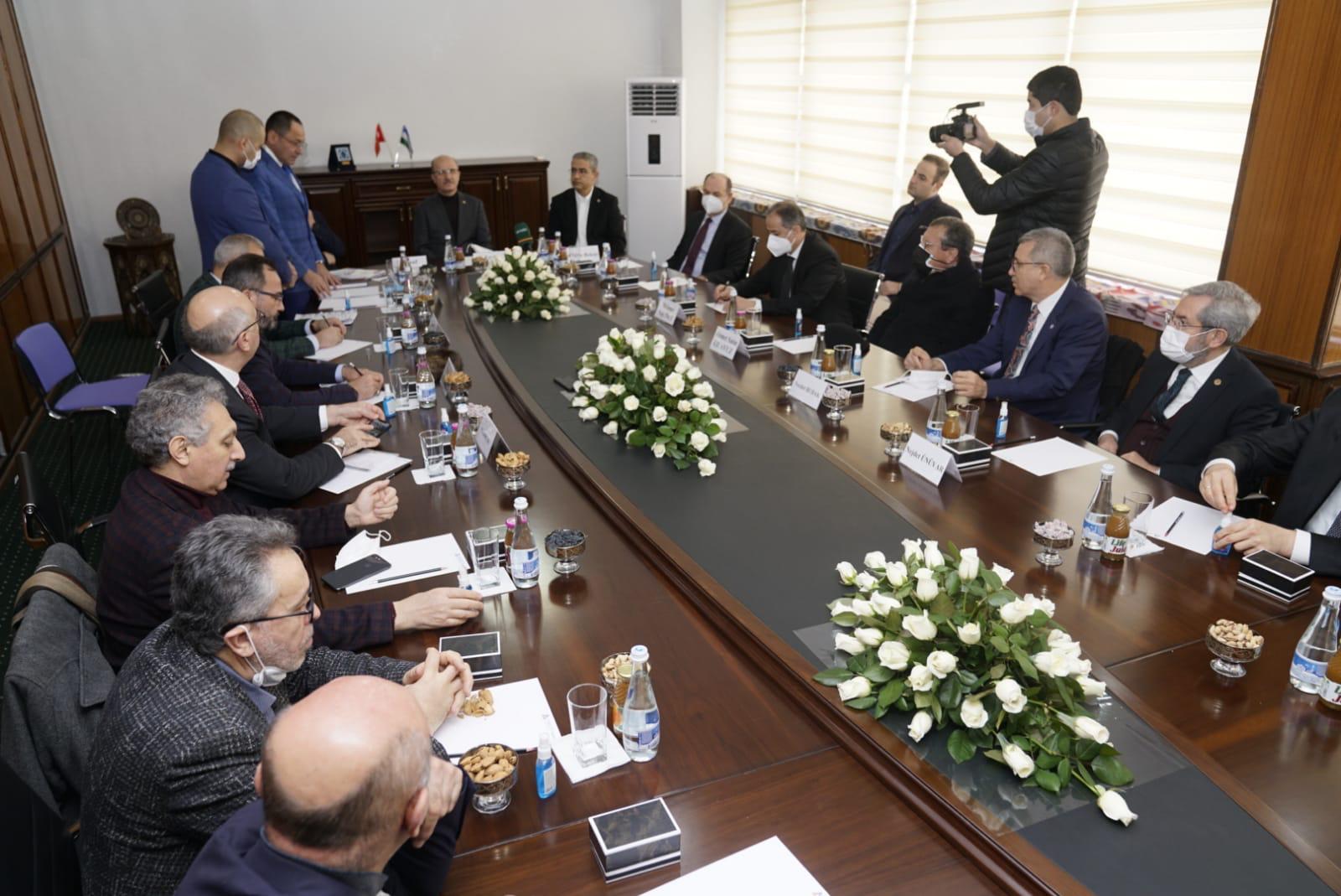 Ege, bilimsel potansiyelini Özbekistan’ın 11 üniversitesi ile paylaşacak