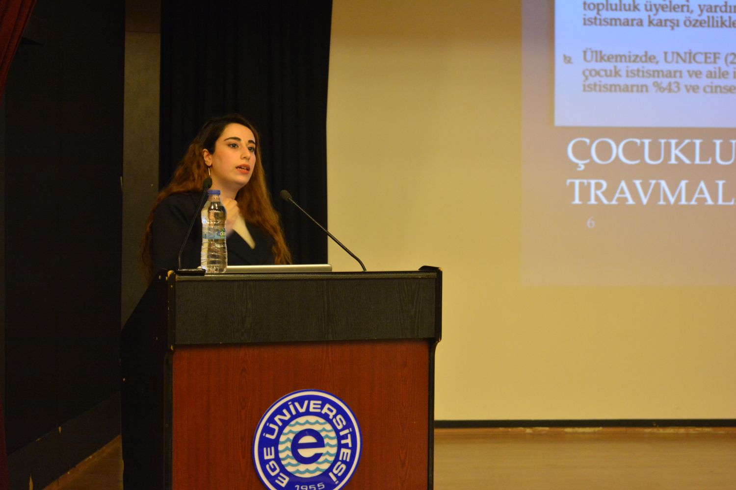 EÜ’de çocukluk çağı travmaları ve önleme çalışmaları konuşuldu