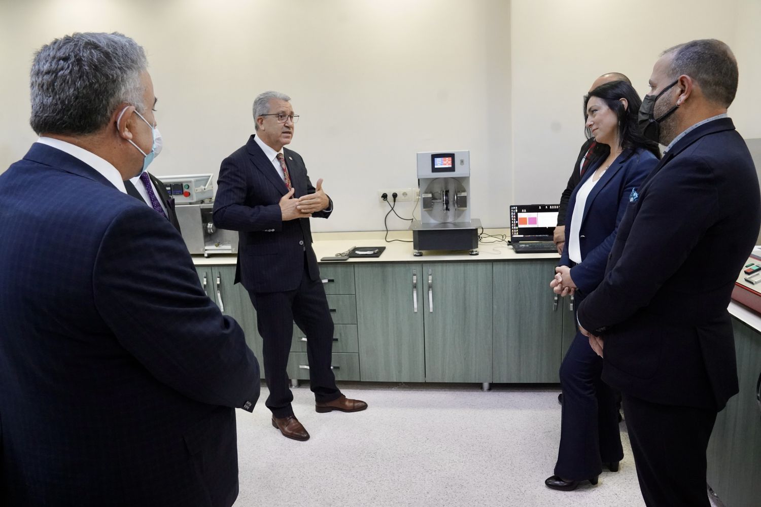 Egeli akademisyen Doç. Dr. Süpüren Mengüç ve ekibine “Proje Performans Ödülü”