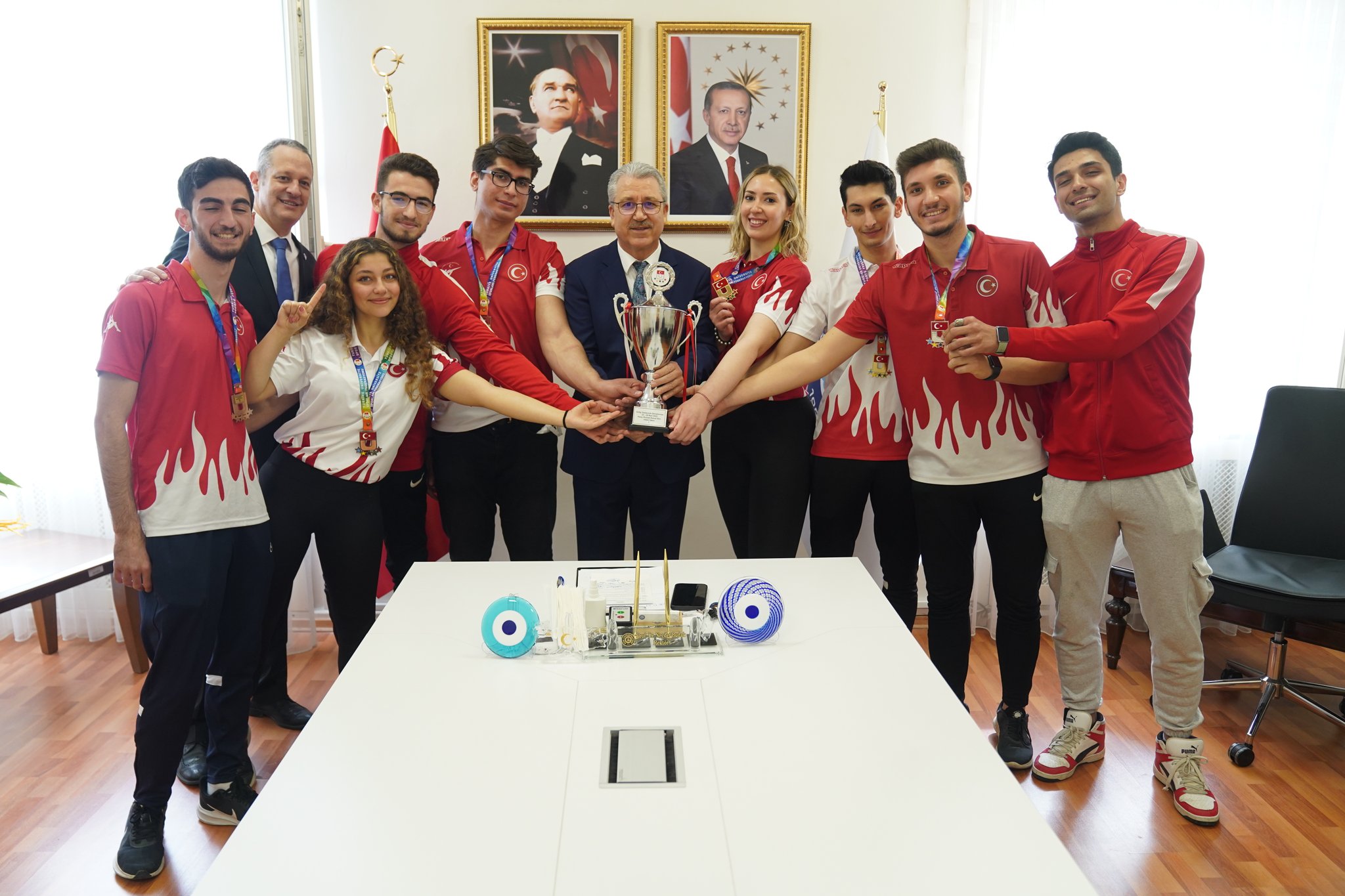 Ege Üniversitesi Erkek ve Kadın Taekwondo takımlarından büyük başarı