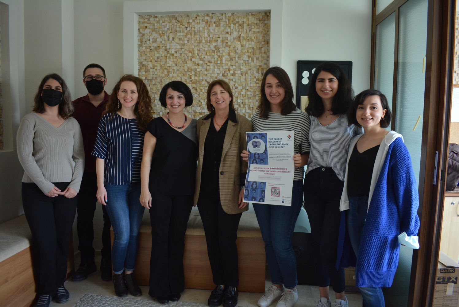 Ege Yüz Tanıma Laboratuvarı gönüllülerini bekliyor