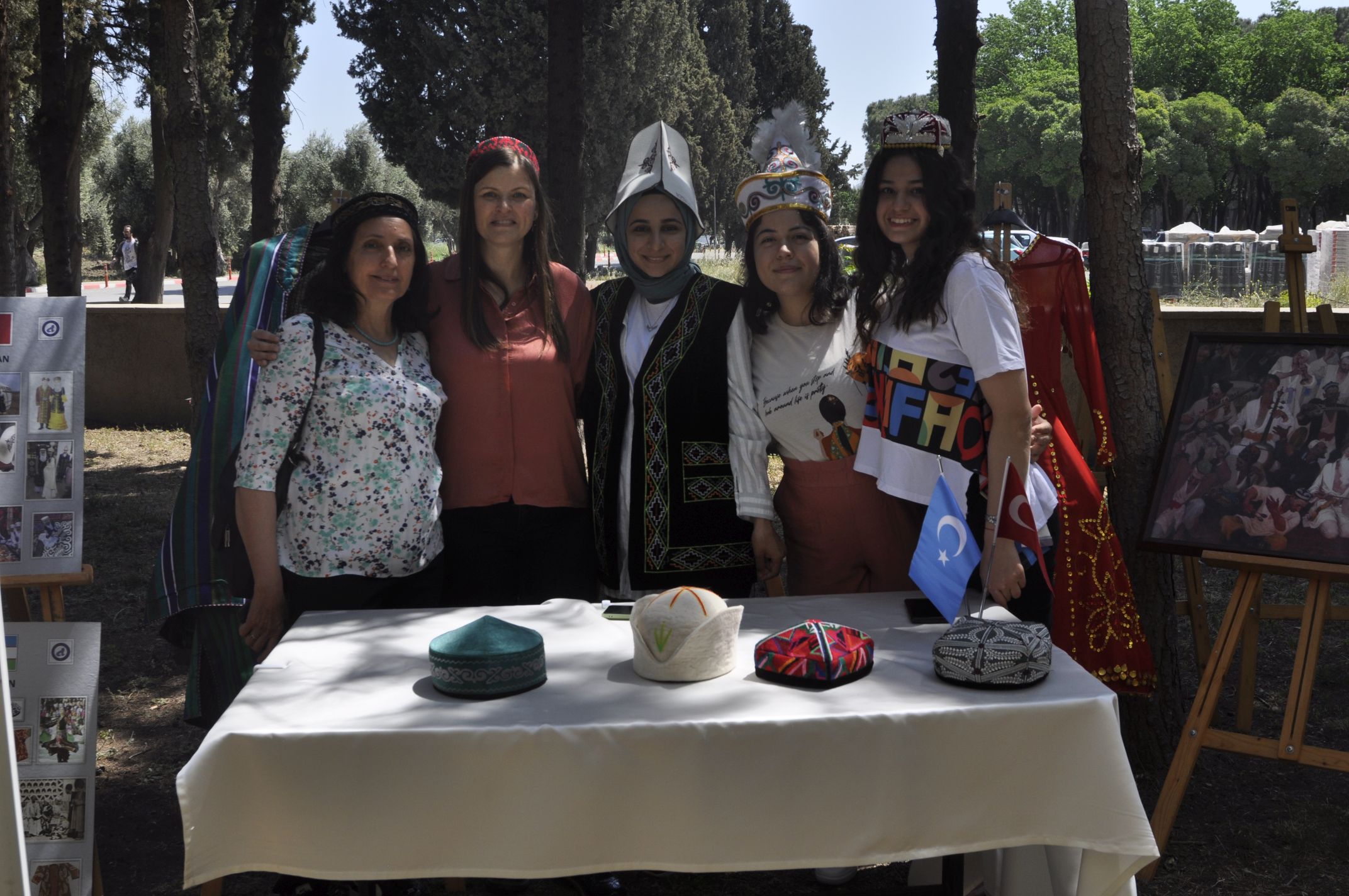 EÜ’de “Türk Dünyası Bahar Şenliği” tüm hızıyla devam ediyor