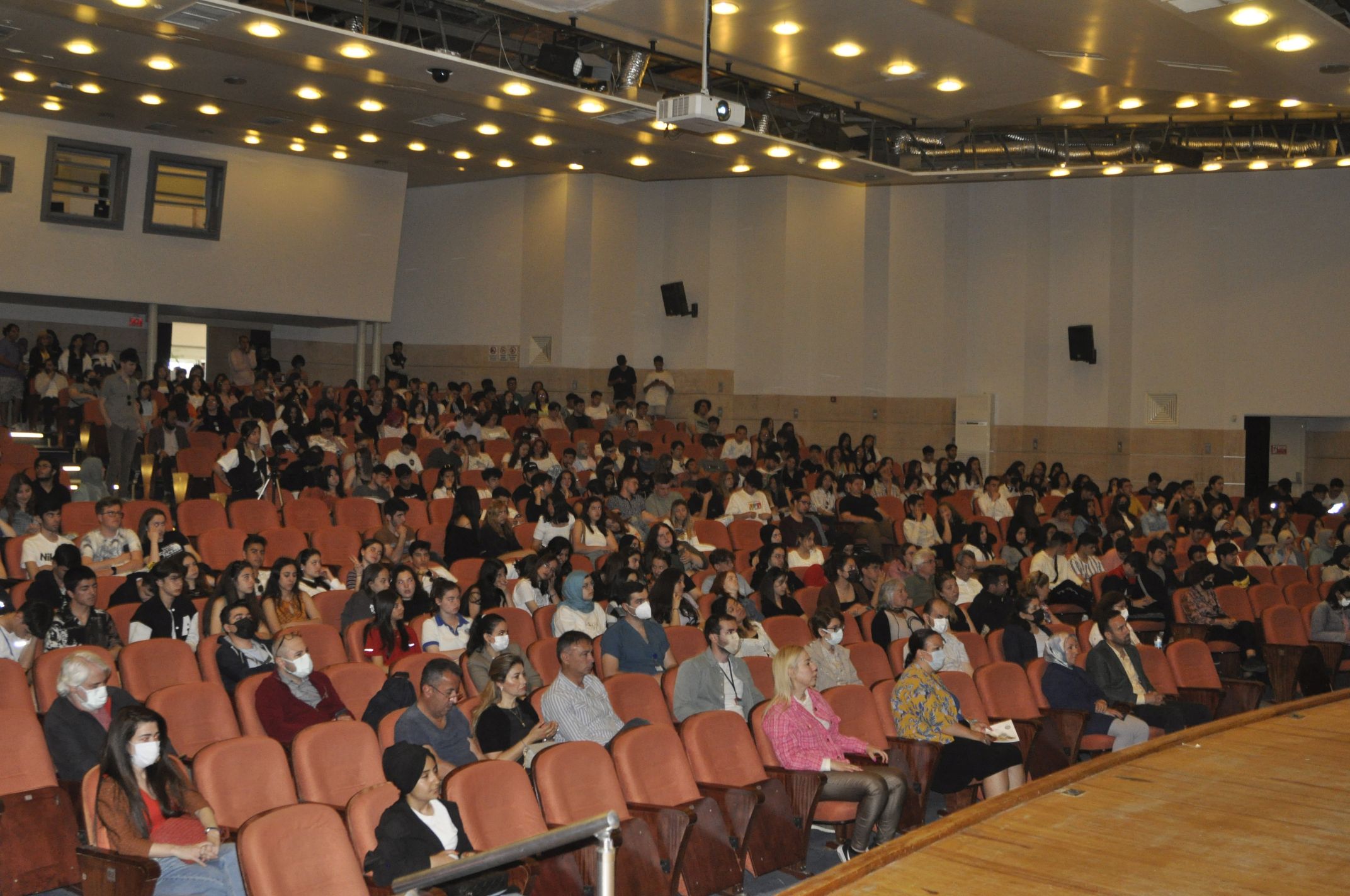 Liseli gençlere Ege Üniversitesi tanıtıldı