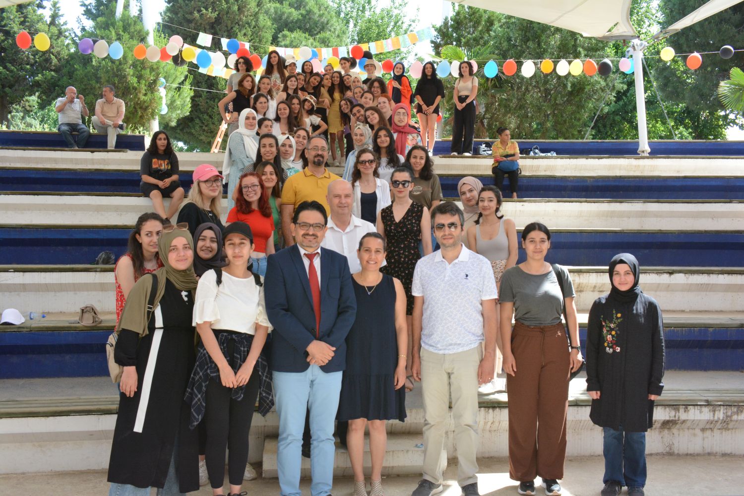 Masallar bilimle buluştu, minikler doyasıya eğlendi