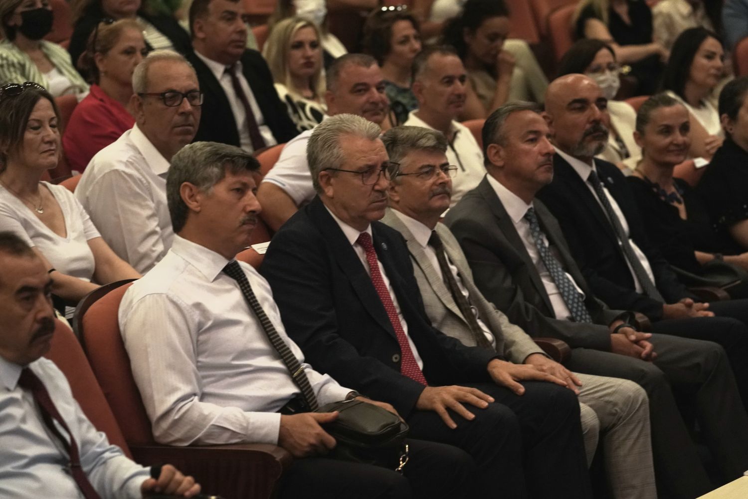 Rektör Budak, “15 Temmuz’u yaşandı bitti olarak görmemeliyiz, unutmamalı ve unutturmamalıyız”