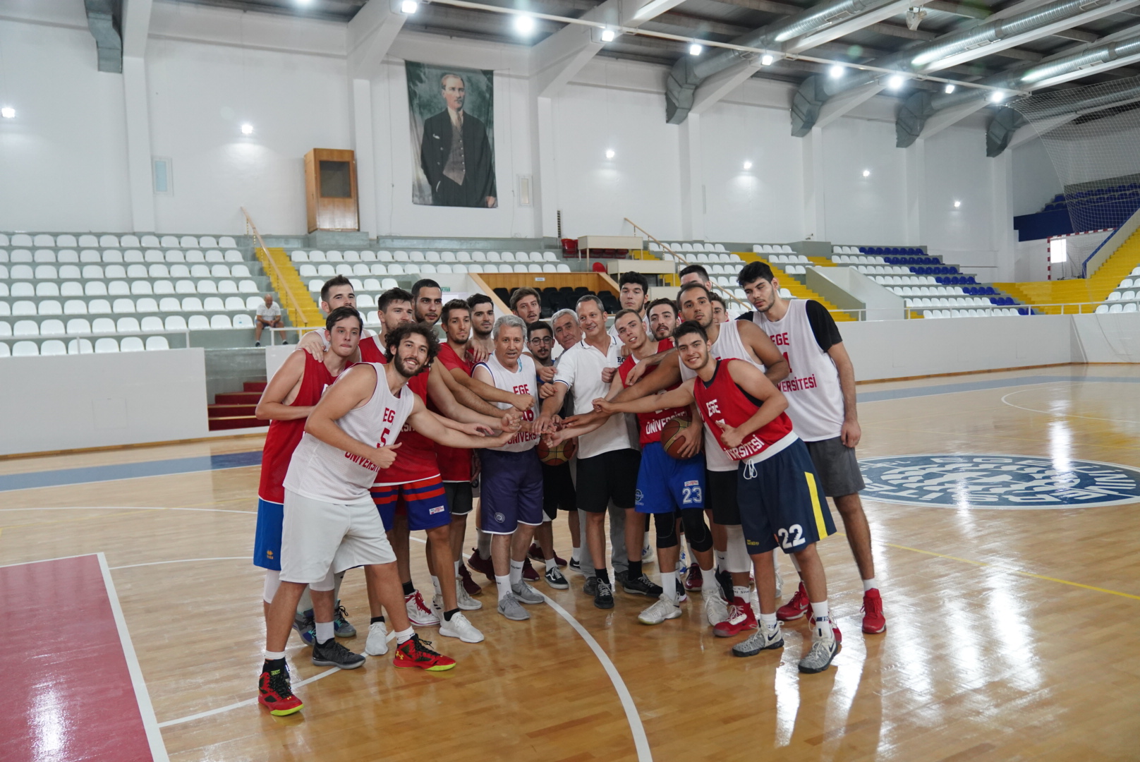 <strong>EÜ’de oluşturulan spor ekosistemi ile öğrencilere spor kültürü kazandırılıyor</strong>