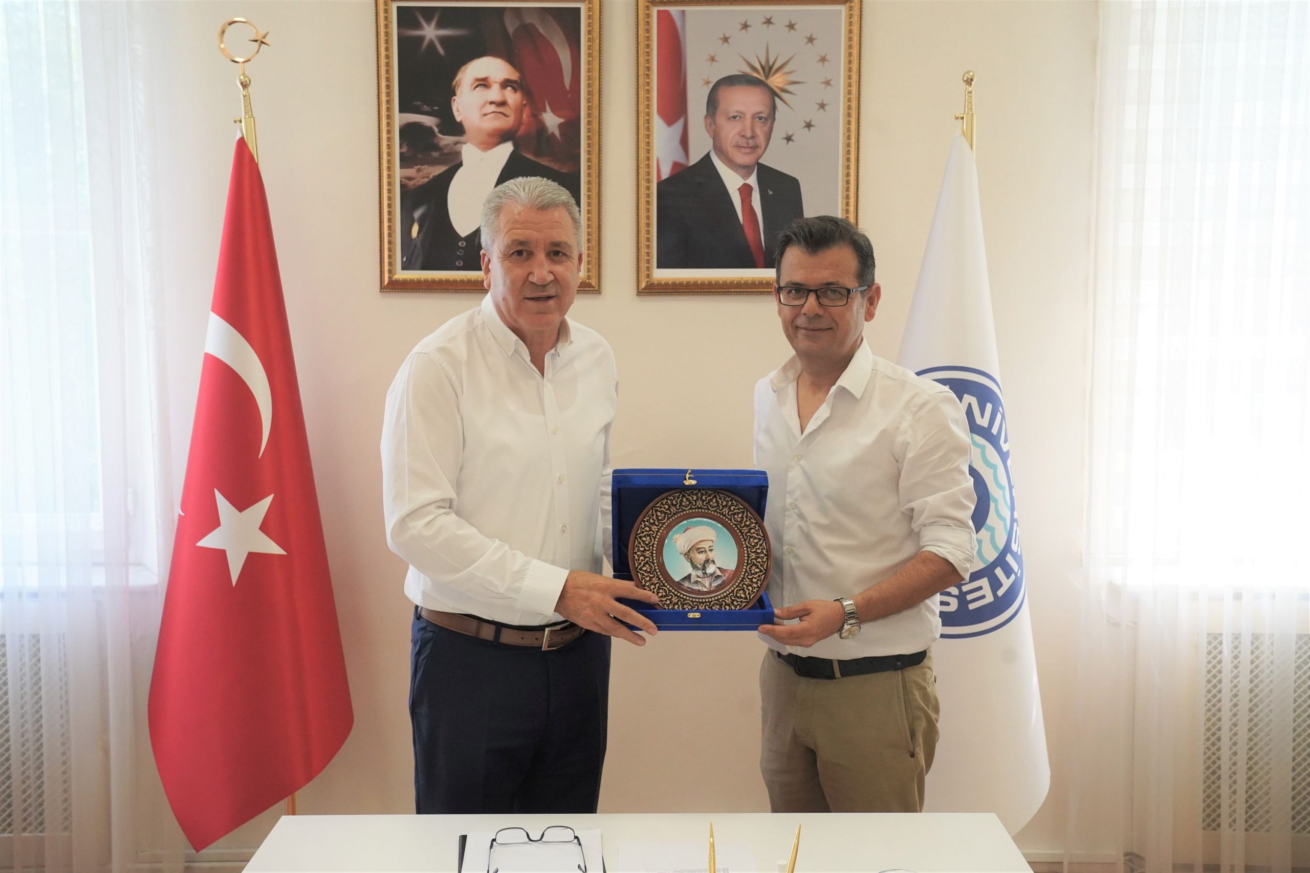 EÜ, Özbek Üniversiteleri ile iş birliği ağını genişletiyor
