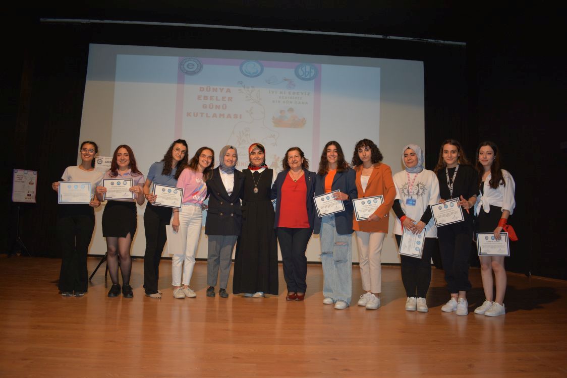 Ebe Bülten okuyucuları ile buluştu