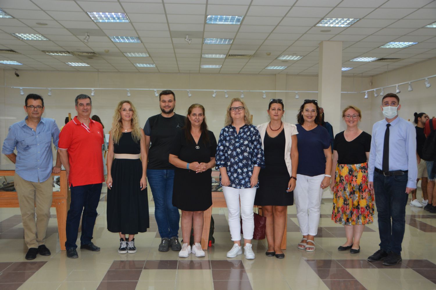 İzmirAum’dan tarih kokan sergi