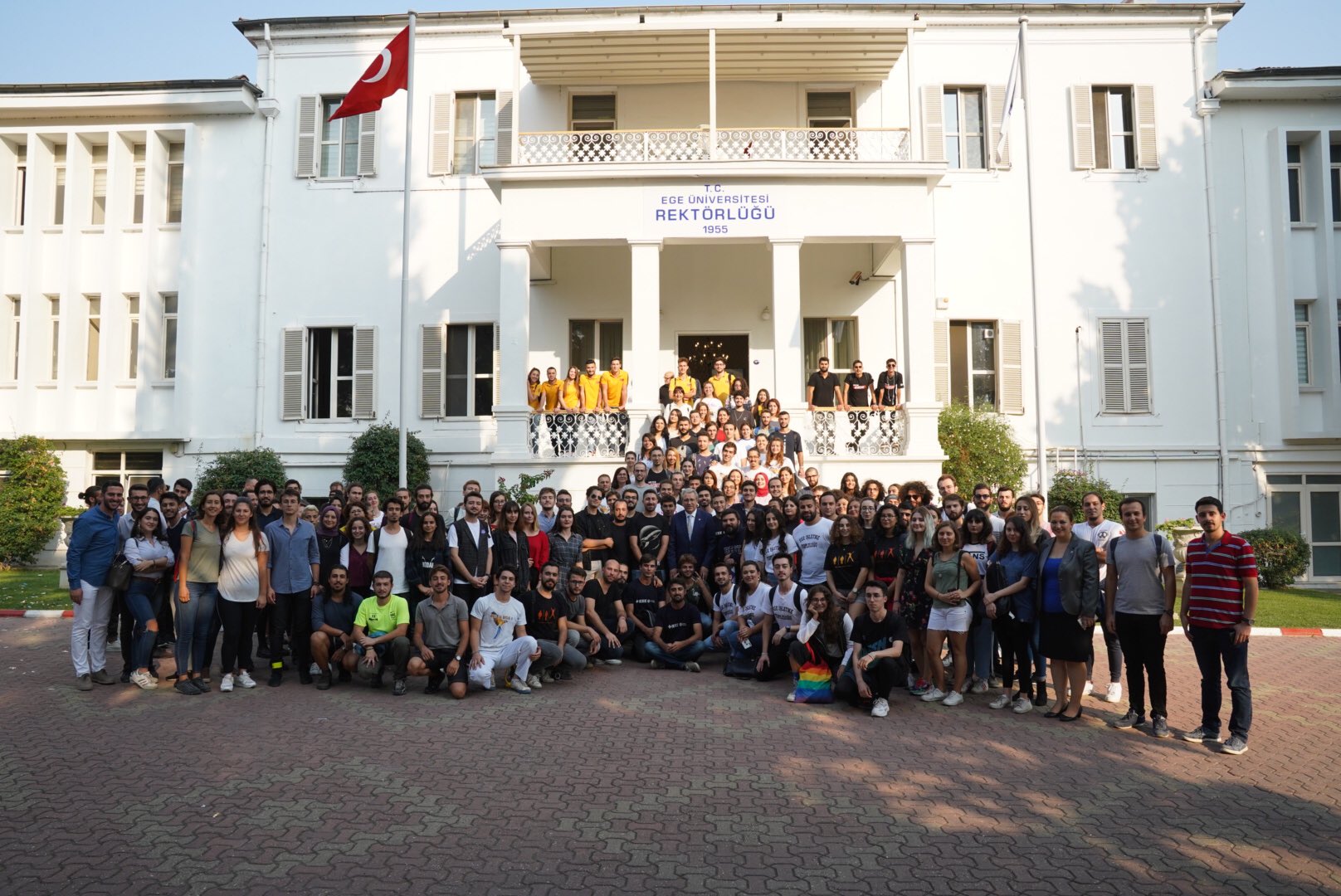 <strong>Rektör Prof. Dr. Budak, “Topluluklarımız kampüsümüzün en önemli parçası”</strong>