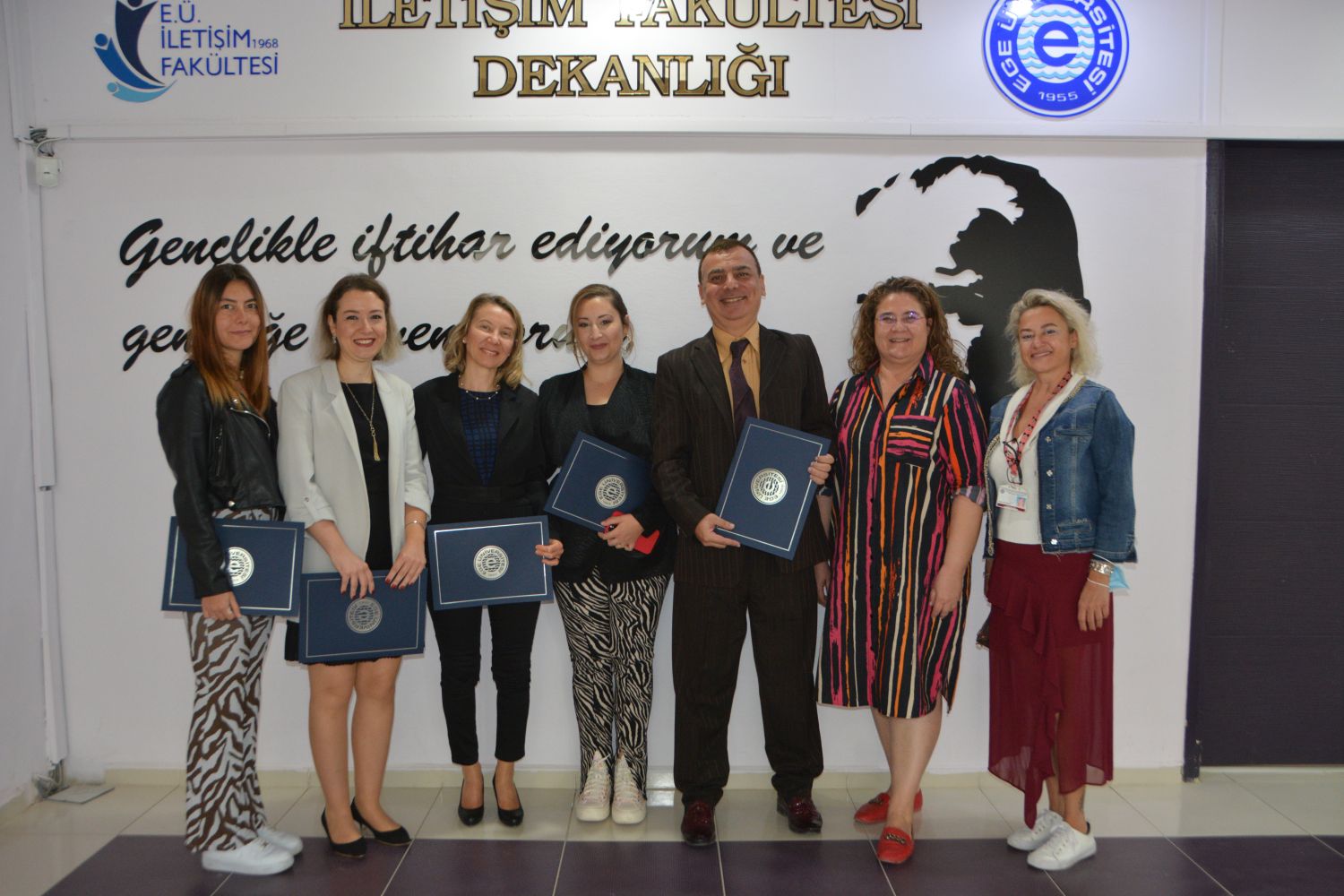 <strong>EÜTF Hastanesinde yardımcı hizmetler personeline ‘İletişim ve Beden Dili’ eğitimi verildi</strong>
