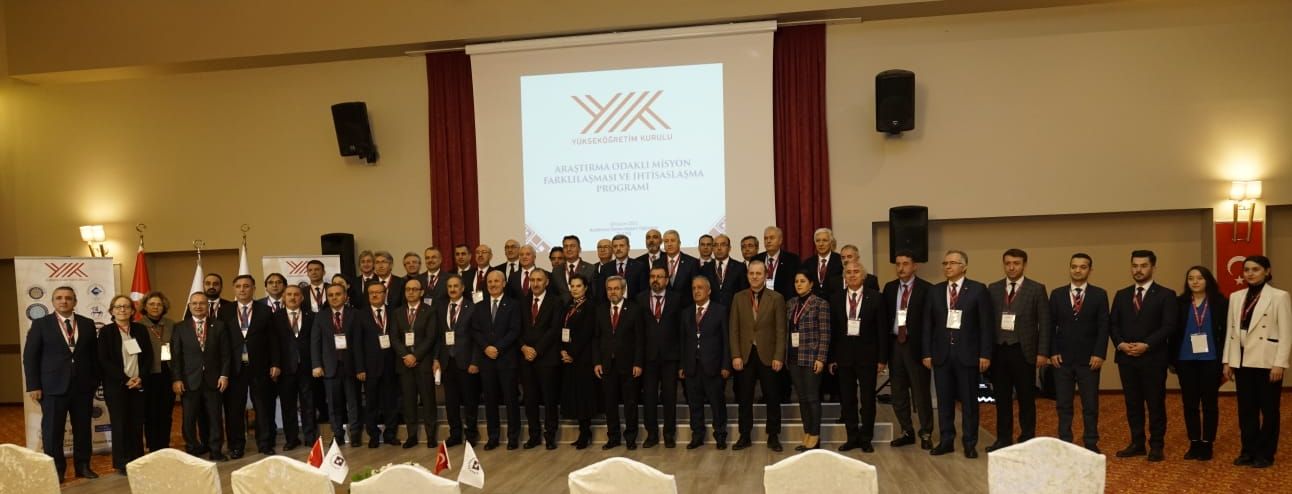 Rektör Prof. Dr. Necdet Budak, ‘YÖK Araştırma Üniversiteleri Toplantısı’na katıldı
