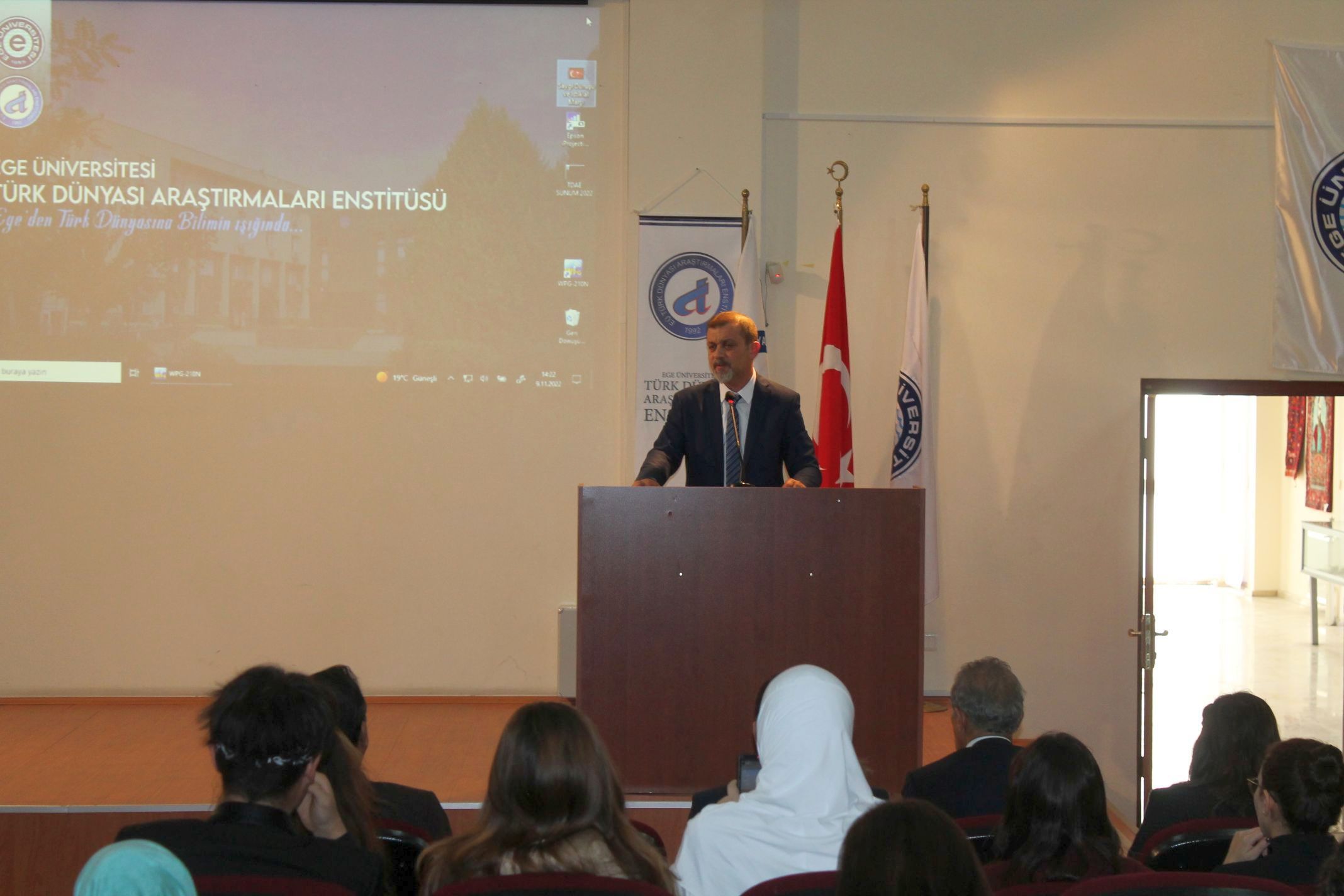 Dr. Öğr. Üyesi M. Fatih Sansar, “Atatürk, Türk Dünyasında rol model olacak bir kişiliktir”
