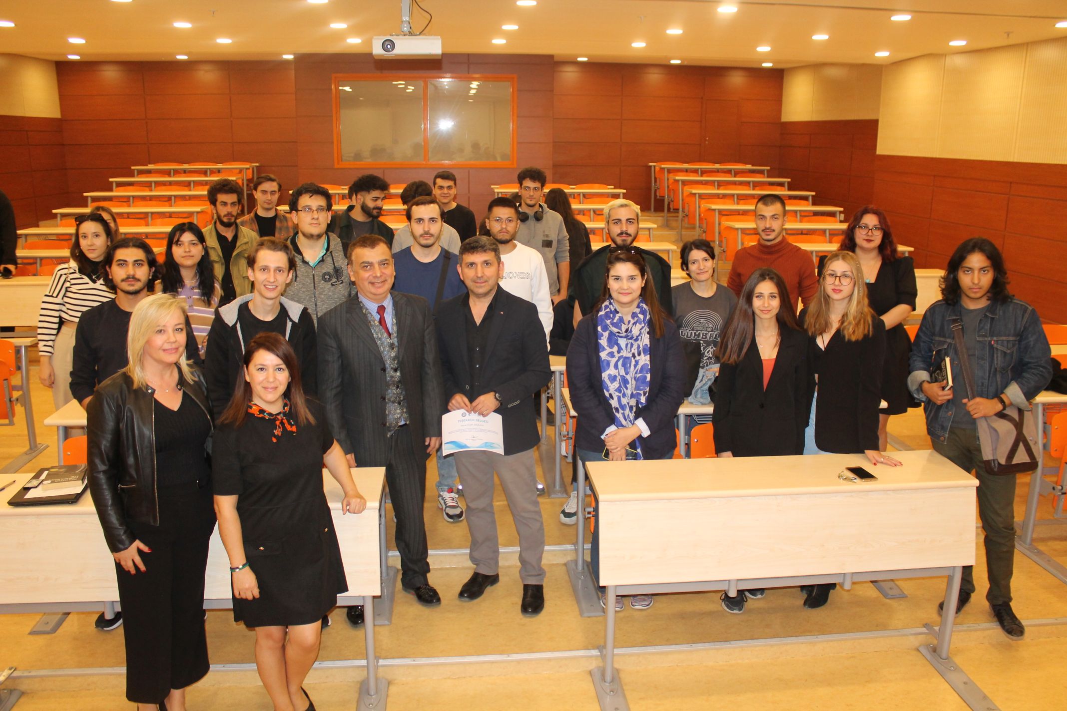 <strong>Neşet Dişkaya, “Gazeteciliği severek yaparsanız başarılı olursunuz” &nbsp;</strong>