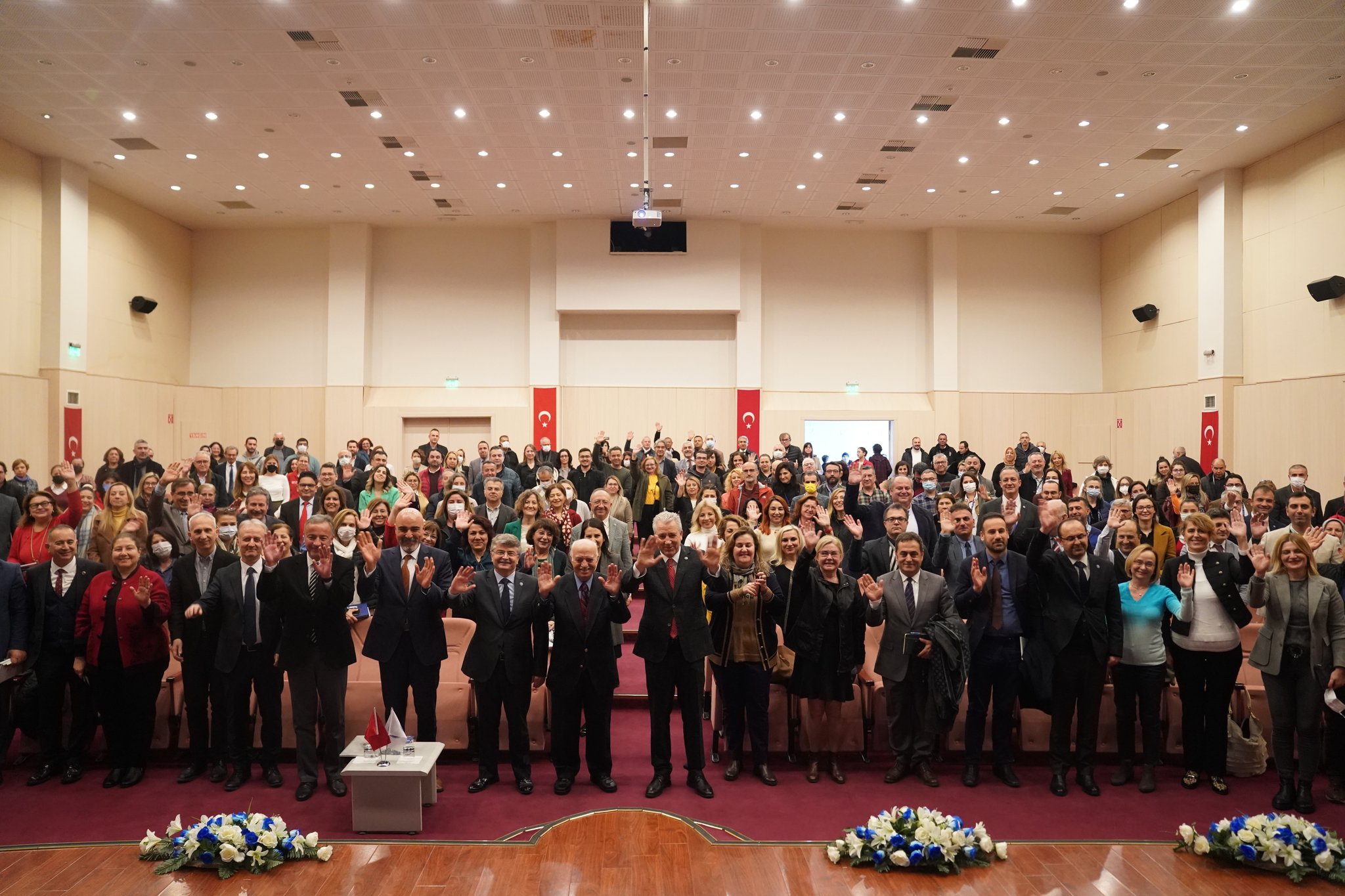 <strong>Prof. Dr. Akbulut, “Nerede olduğumuzu bilmeden hedefimize ulaşamayız”</strong>