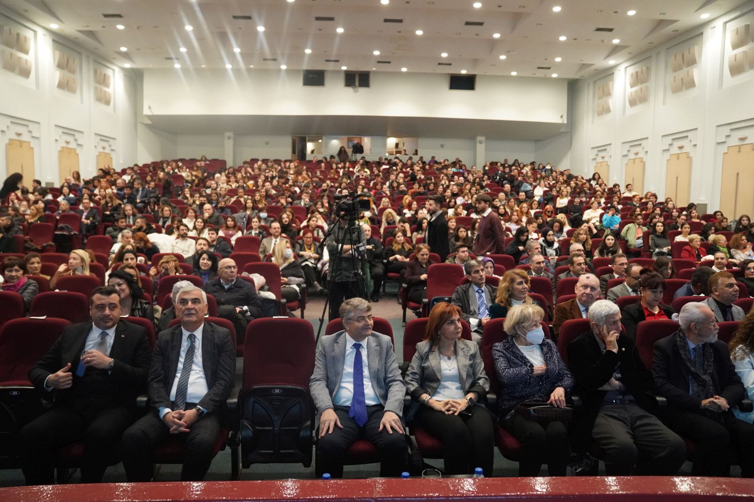 <strong>9. Uluslararası EgeArt kapılarını sanatseverlere açtı</strong>