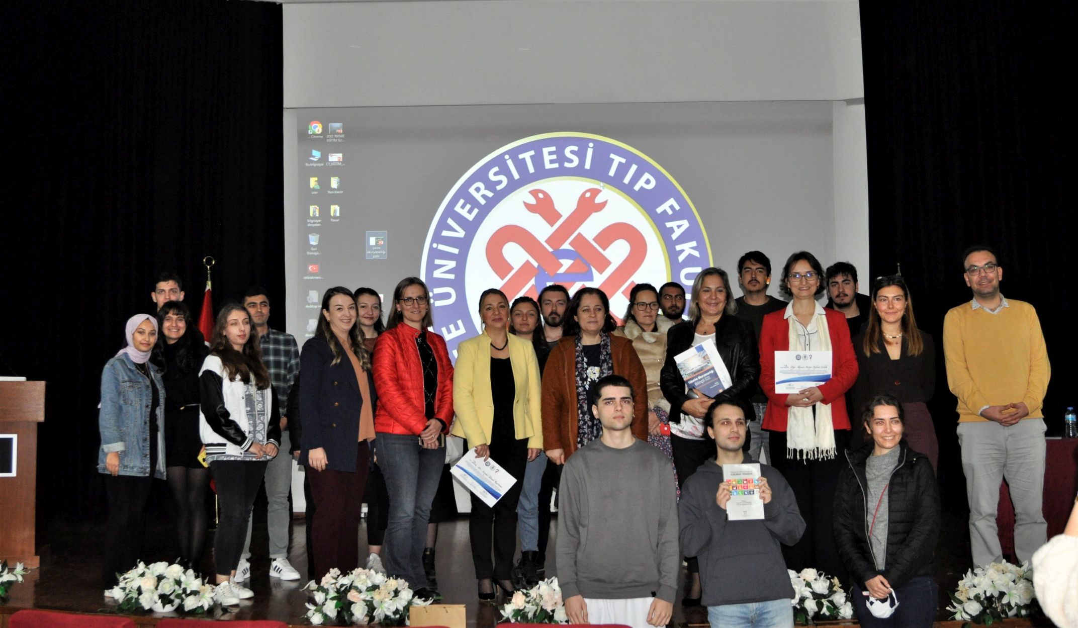 <strong>EÜ’de “Bilinçli Tüketici İnşası ve Tüketim Okuryazarı Kadın Paneli”</strong>