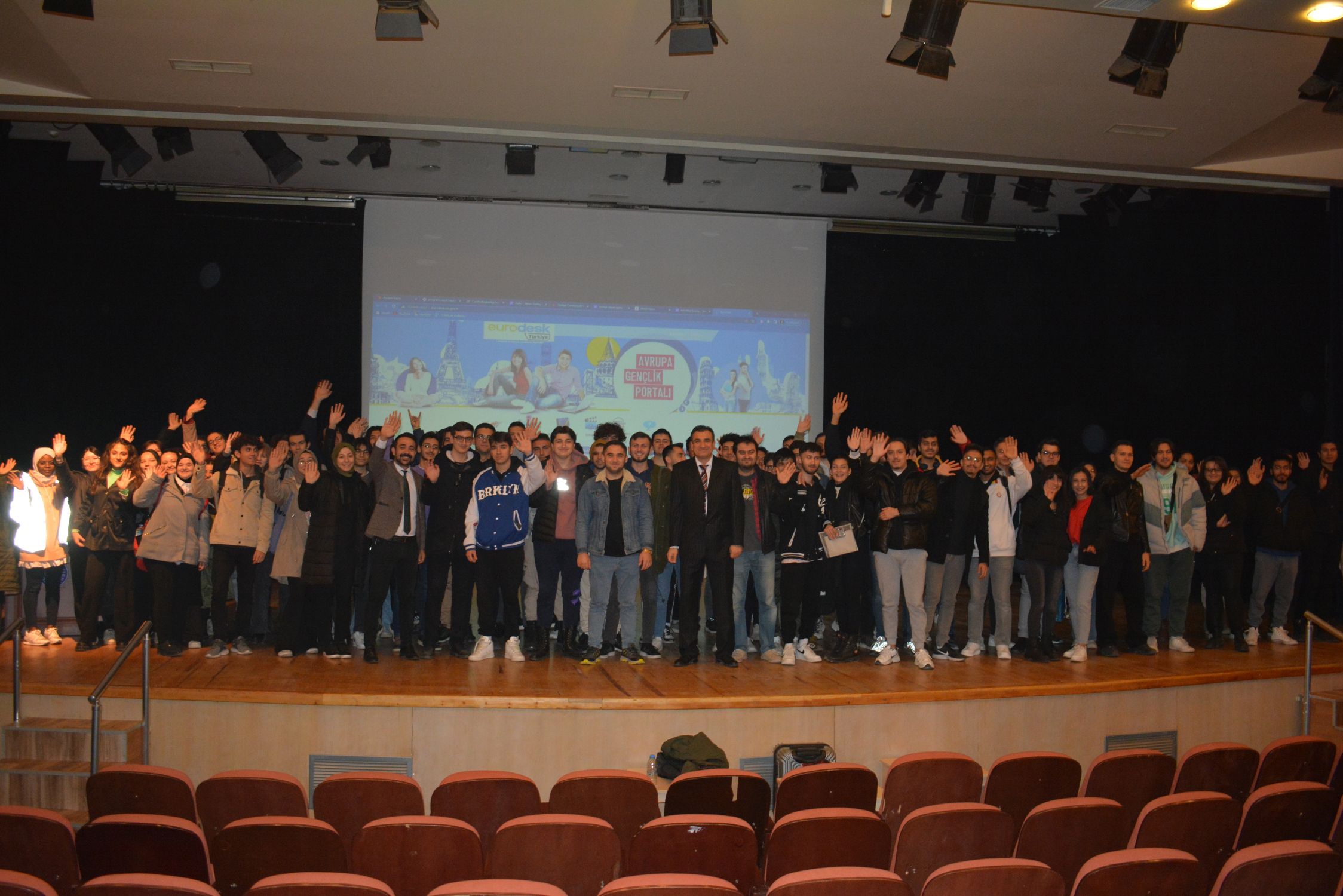 <strong>EÜ’de “Ulusal Staj Programı” anlatıldı</strong>