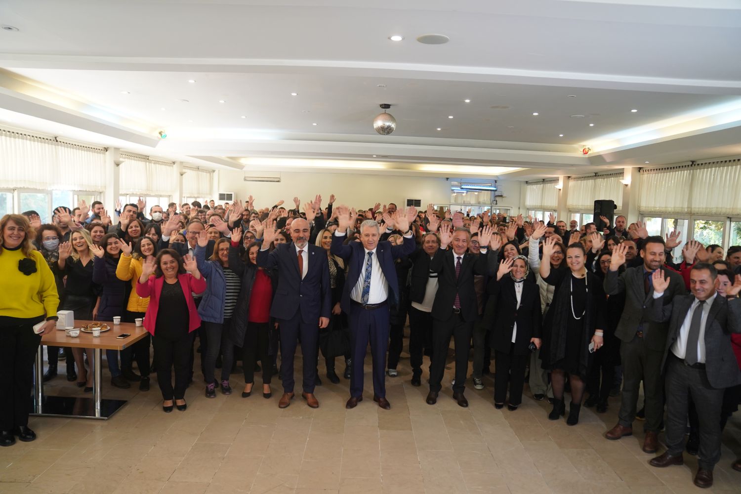 <strong>Rektör Prof. Dr. Budak, yeni yıl kutlamasında EÜ Ailesiyle bir araya geldi</strong>