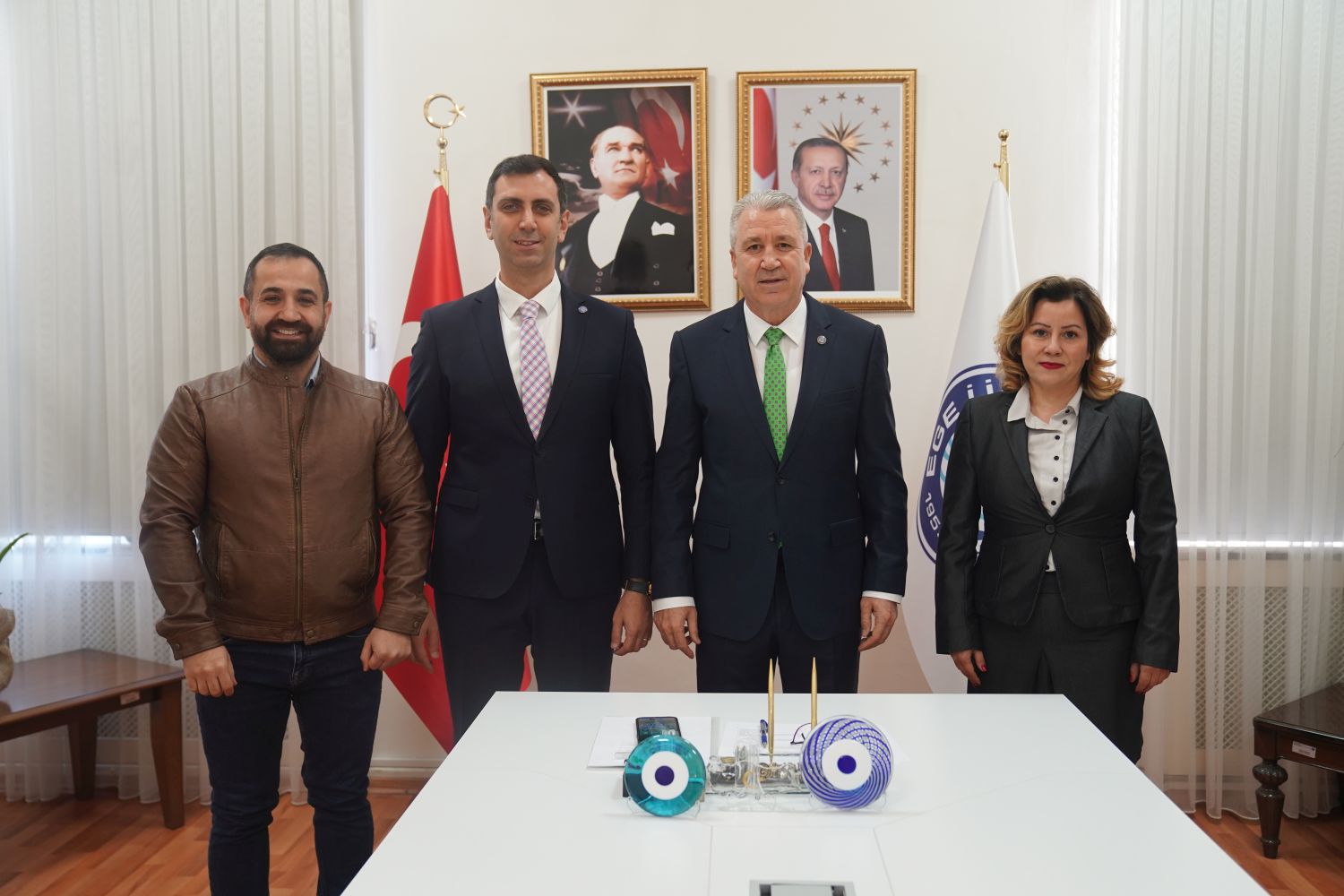 <strong>Egeli bilim ekibi, teknoloji destekli iklim değişikliğine yönelik eğitim müfredatı hazırlayacak</strong>