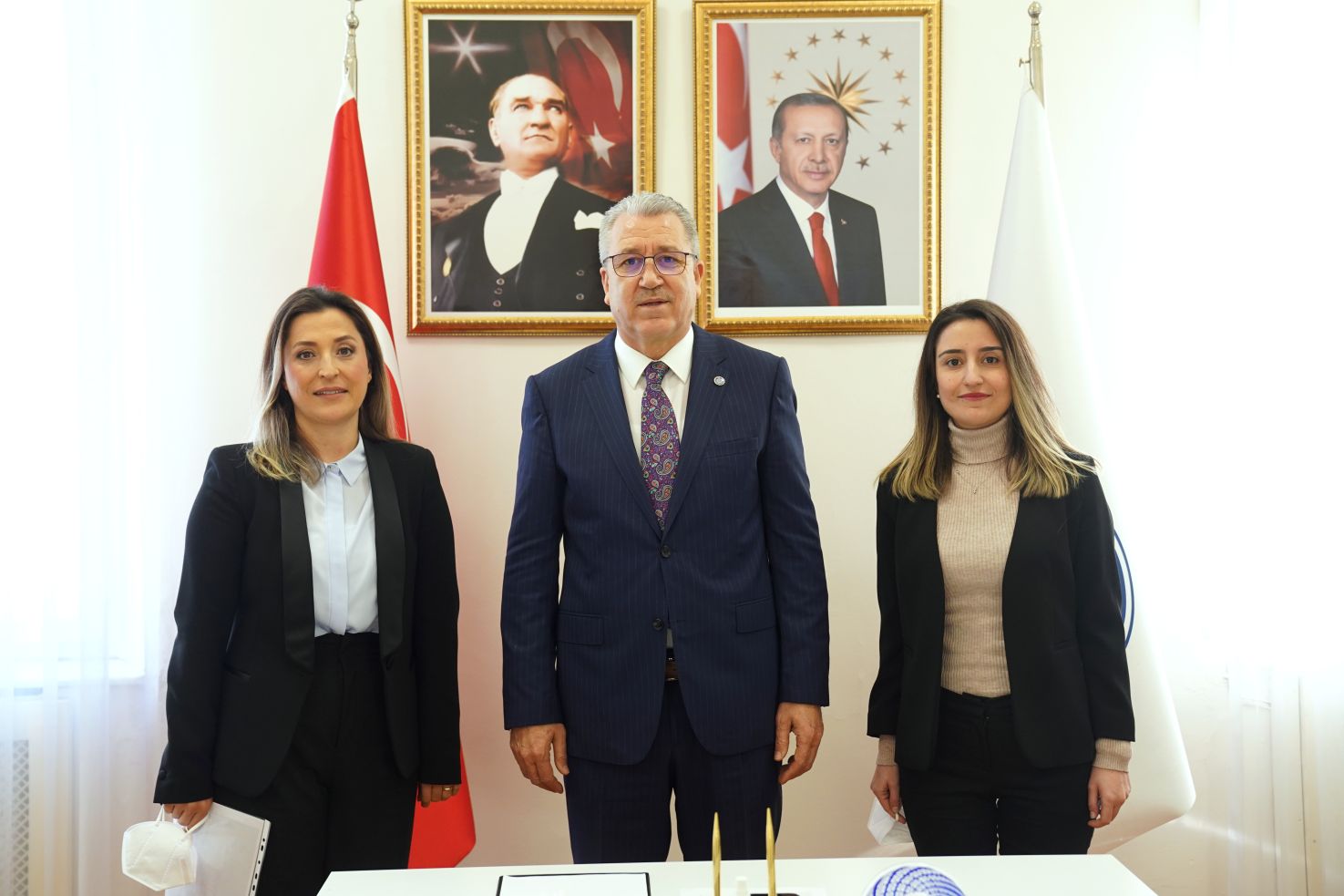 <strong>Egeli bilim ekibinden depremde kritik öneme sahip yapıların kayıplarını önleyecek proje</strong>
