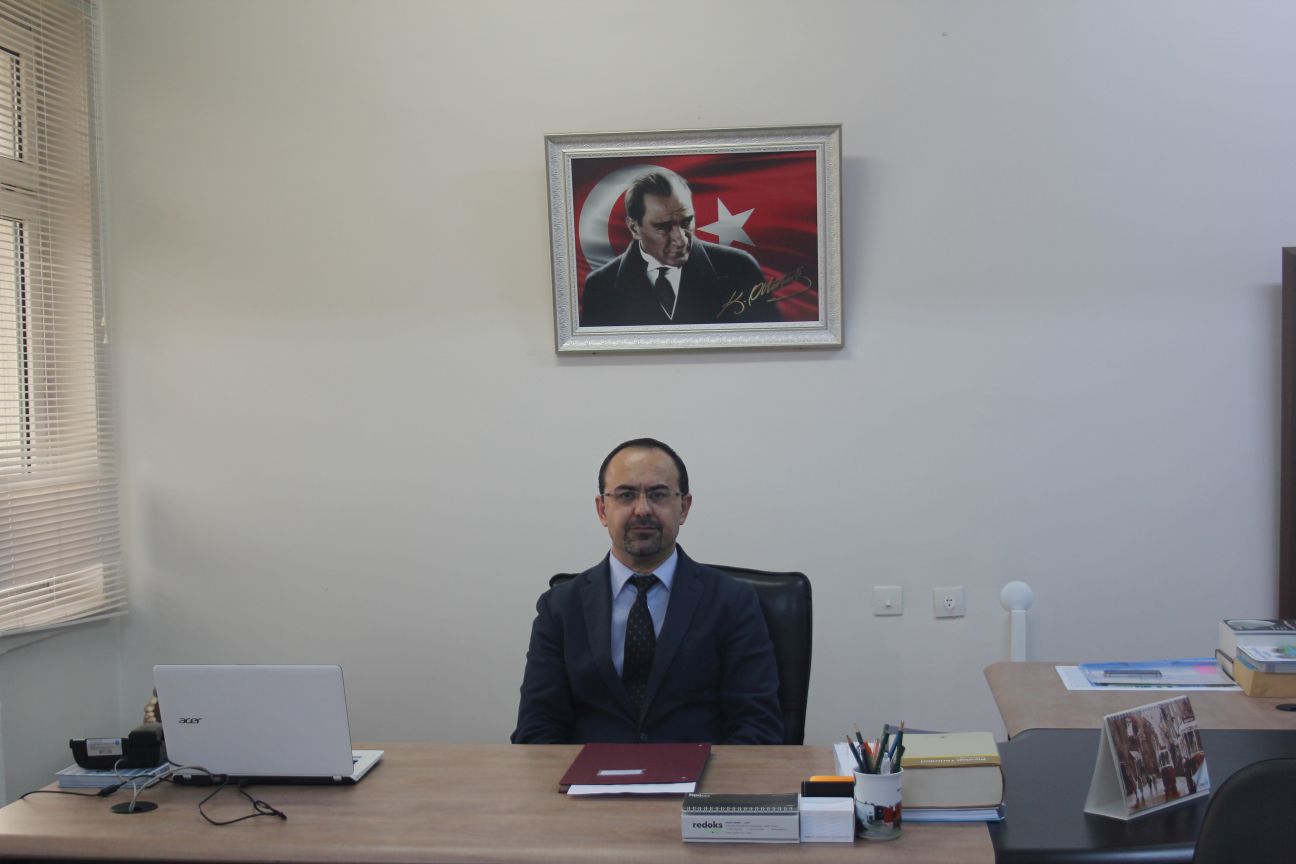 <strong>Prof. Dr. Ayaz, “Sulak alanları hızla kaybediyoruz”</strong>