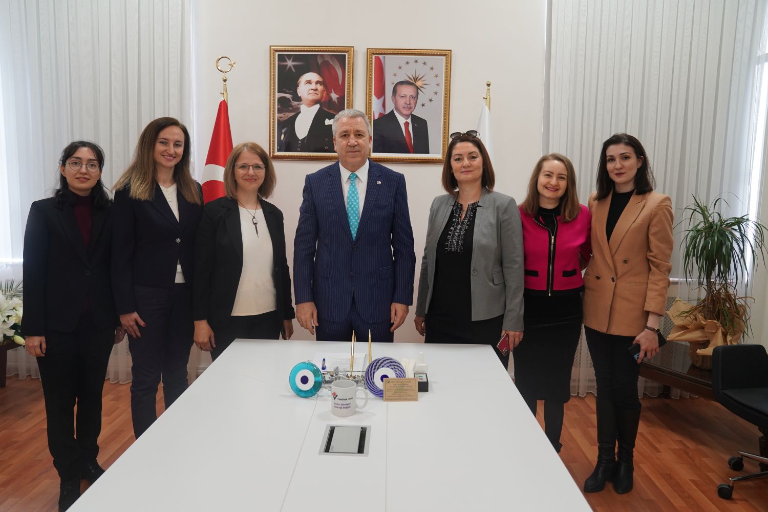 <strong>“Dönüştürülmüş Öğrenme Temelli Mesleki Gelişim Modeli”</strong><strong></strong>
