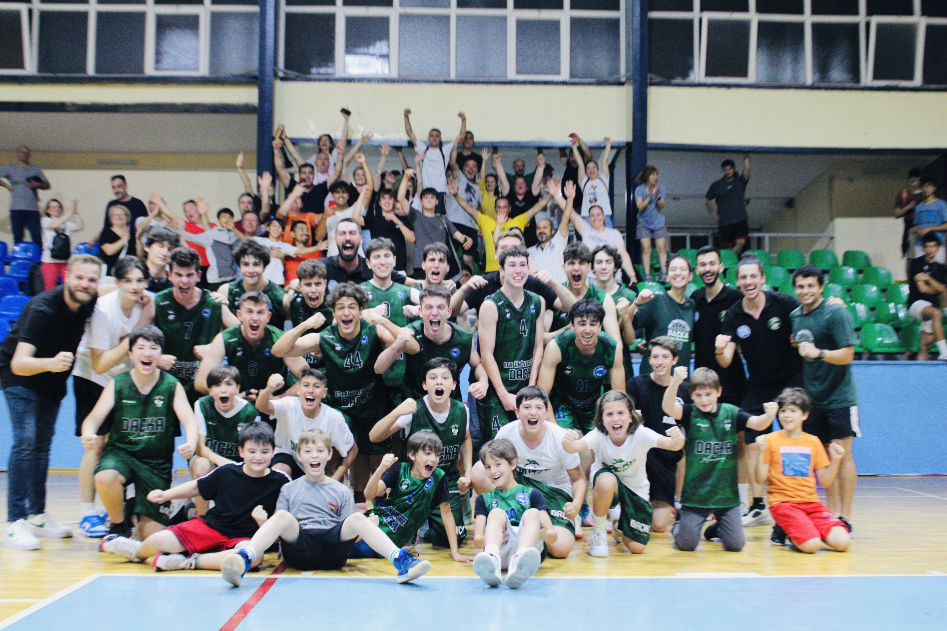 Ege Üniversitesi Daçka U18 Takımı Üst Lige Yükseldi!