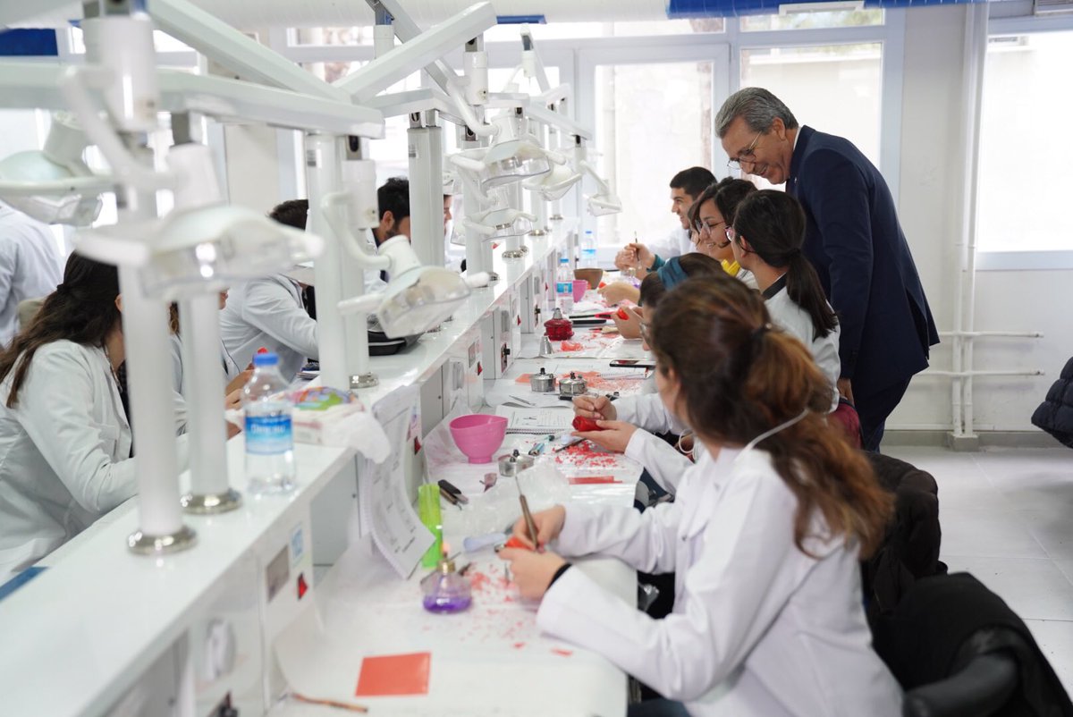 EÜ Diş Hekimliği, bu yıl da diş hekimi adaylarının gözdesi olacak