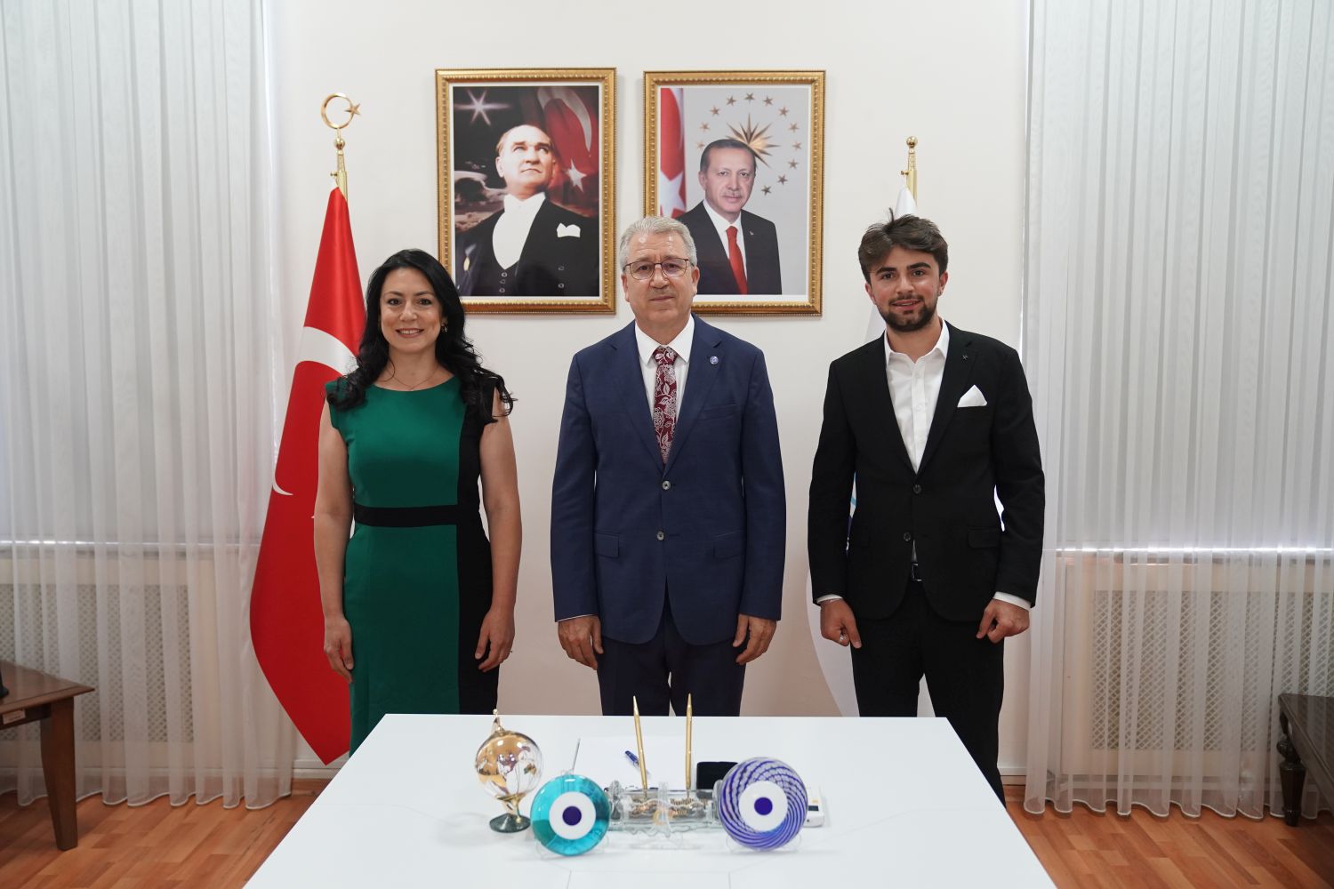 Egeli genç araştırmacı tekstil sektörüne yönelik önemli cihaz  geliştirdi