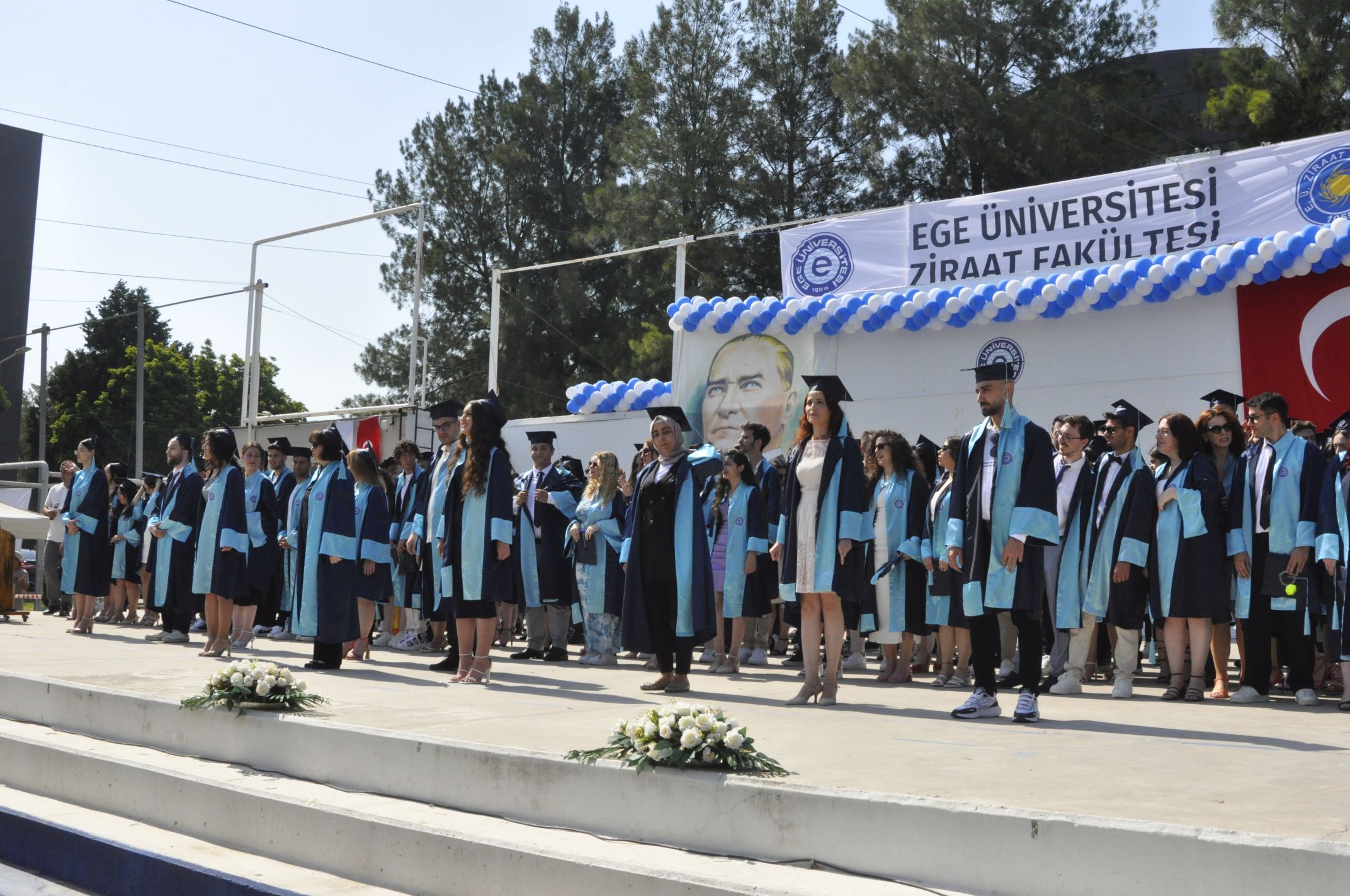 EÜ Ziraat Fakültesinde 64. Dönem Mezuniyet Coşkusu
