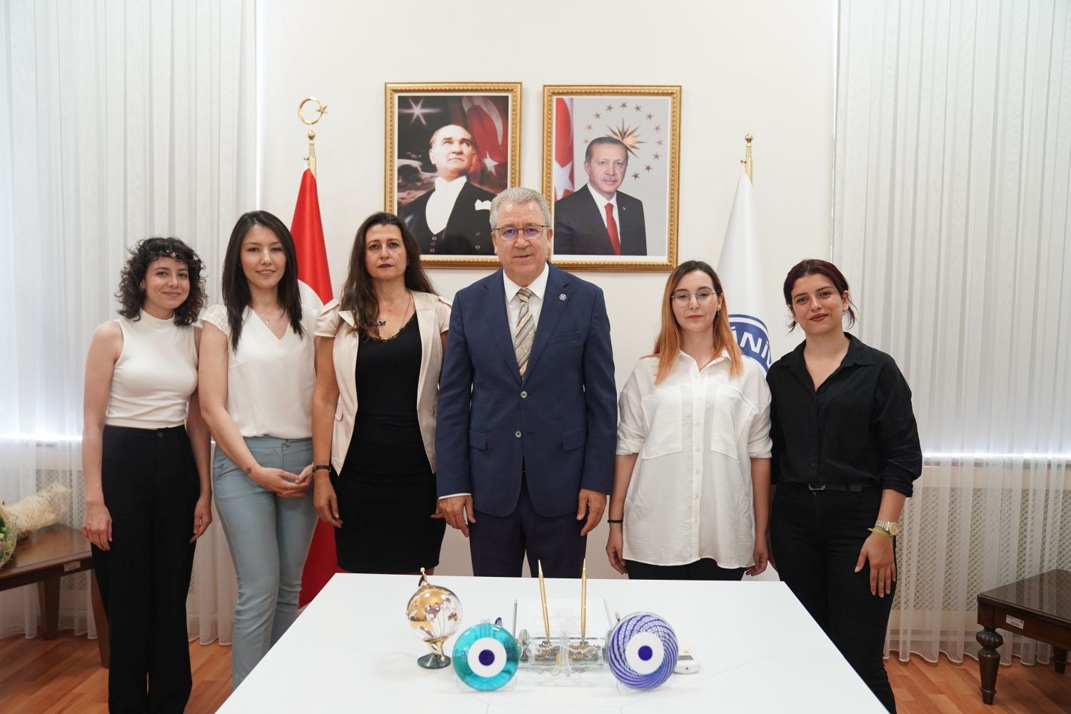 Ödemişli kadınlar ipekböcekçiliği geleneğini sürdürmekte kararlı