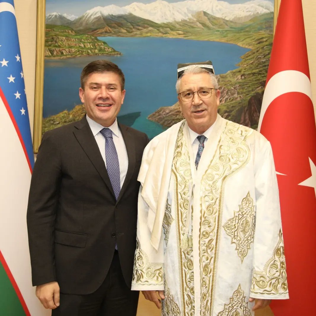 Ege Üniversitesi Heyeti Özbekistan’daki temaslarını sürdürüyor