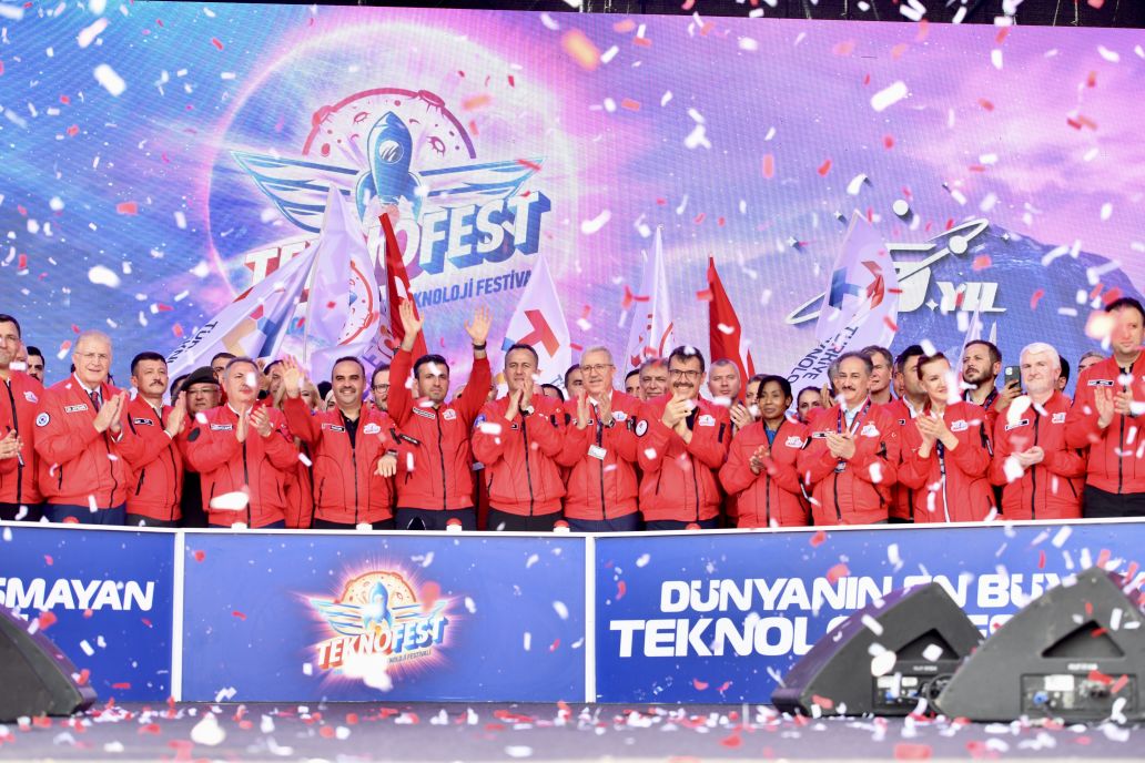 Yılın son TEKNOFEST’i İzmir’de kapılarını açtı