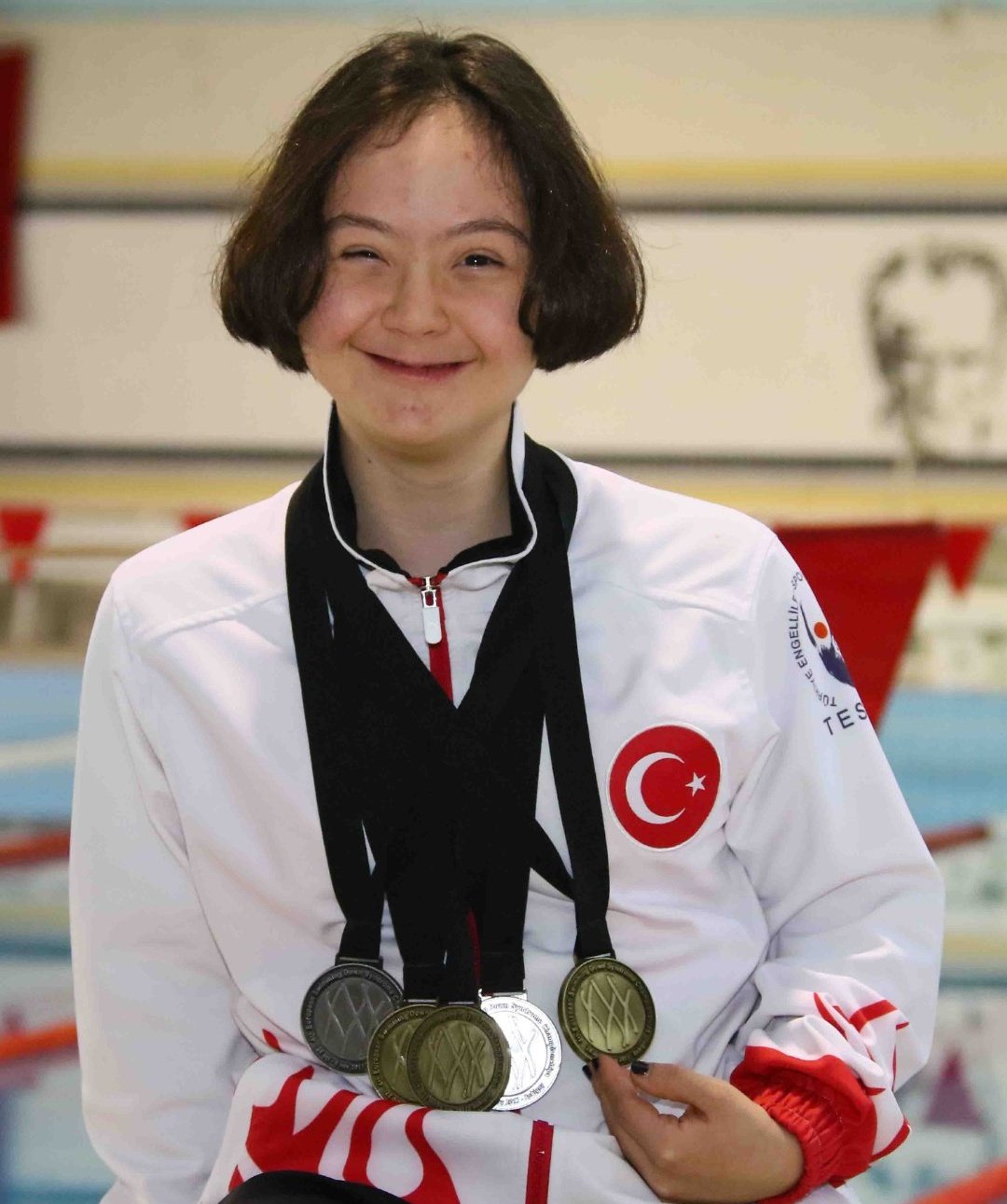 Egeli Down Sendromlu Sporcu İrem Özdemir’den Avrupa Şampiyonasında 5 madalya