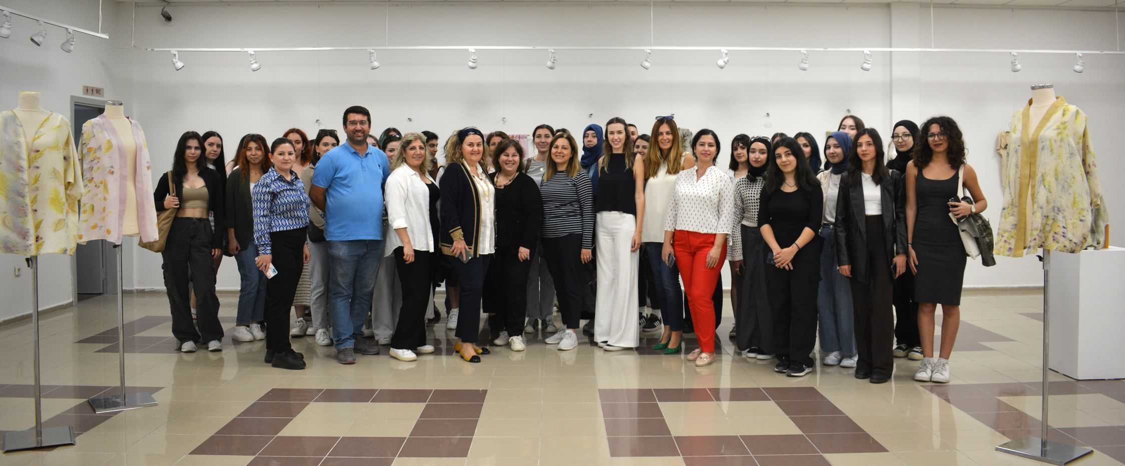 Cumhuriyetin 100. Yılı Anısına Ekolojik Baskı Sergisi