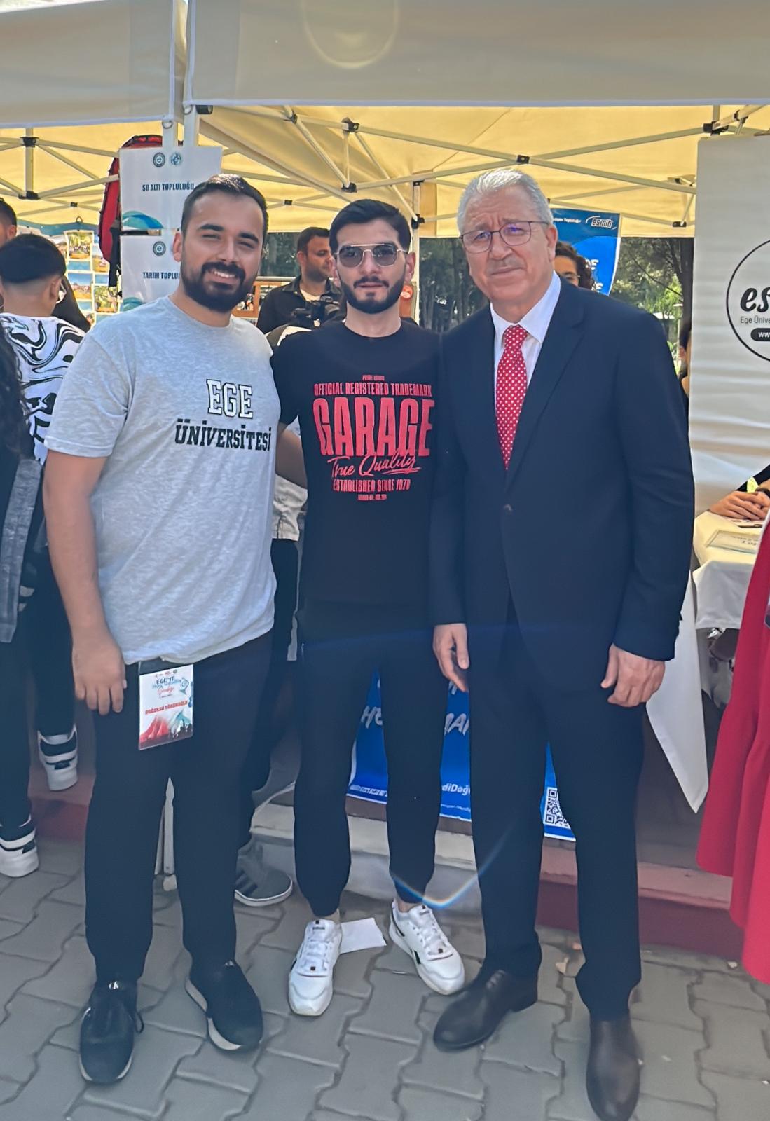 ESMİT ile Egeli öğrenciler sosyal medyada daha güçlü