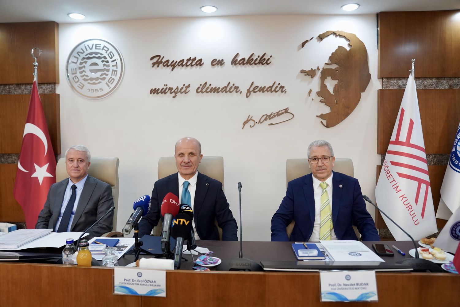 “Araştırma Üniversiteleri Toplantısı” YÖK Başkanı Özvar başkanlığında EÜ’de yapıldı