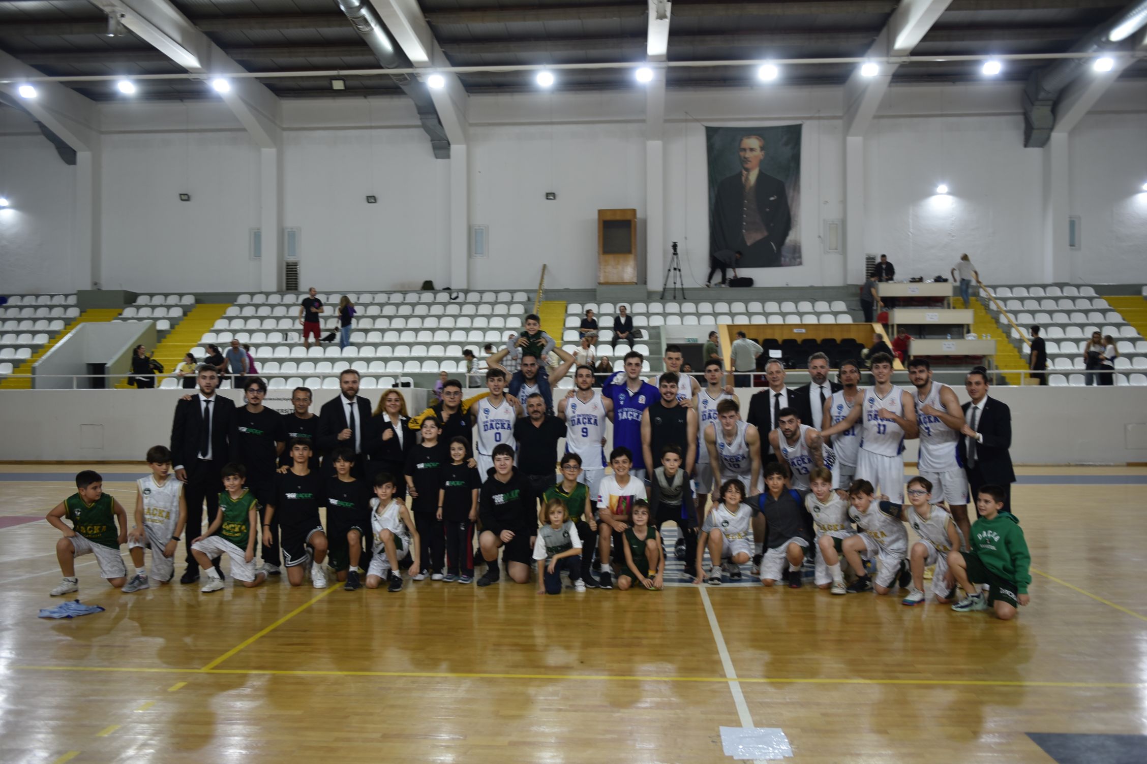 Ege Üniversitesi Daçka lige galibiyetle başladı