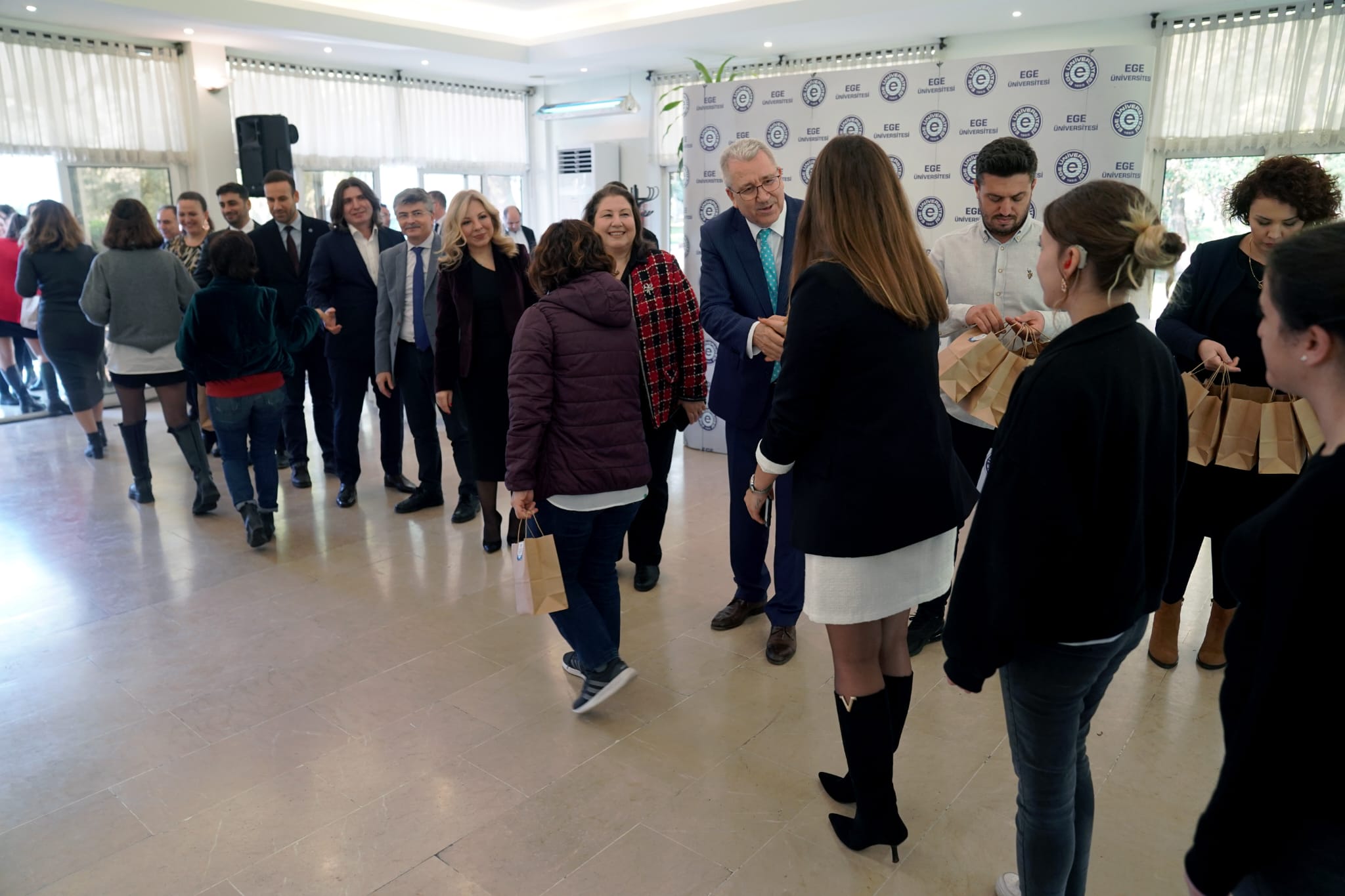 Rektör Prof. Dr. Budak, Ege Üniversitesi ailesinin yeni yılını kutladı