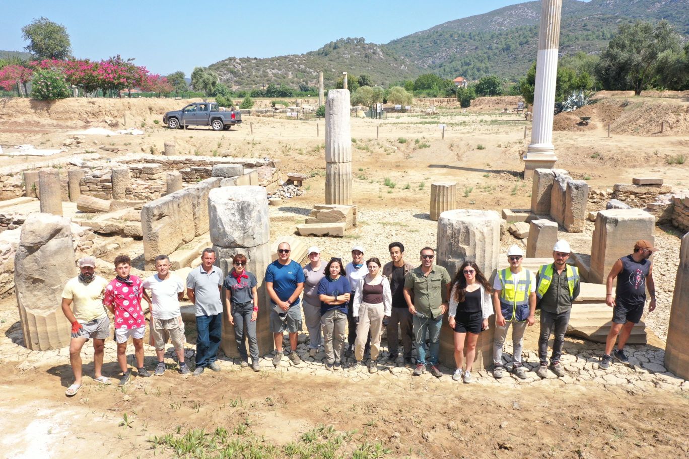 Ege Üniversitesinin en uzun soluklu kazısı olan Klaros, dünyaya tanıtılacak