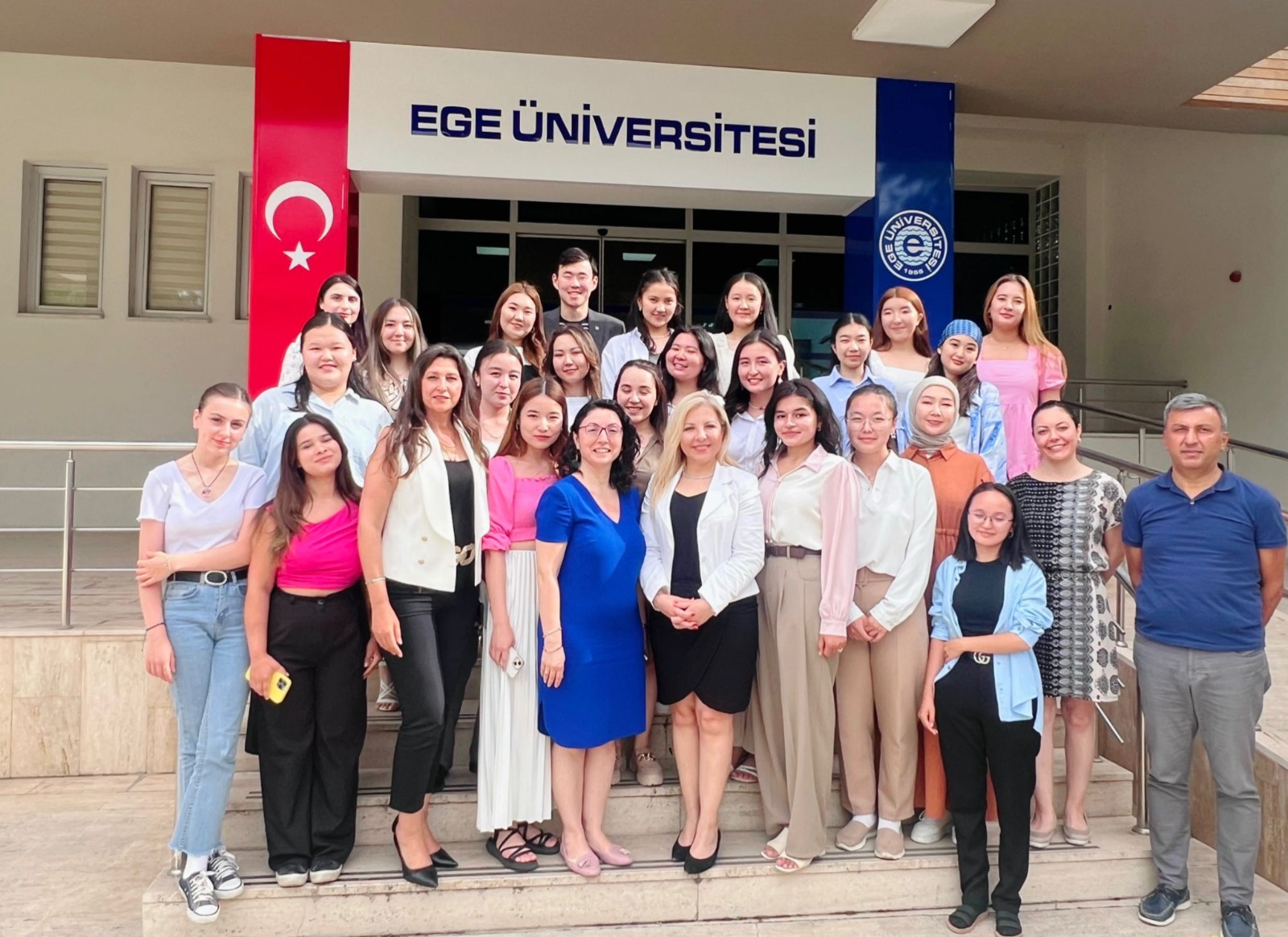 Orhun Değişim Programı kapsamında EÜ’ye konuk olan öğrencilere veda toplantısı düzenlendi