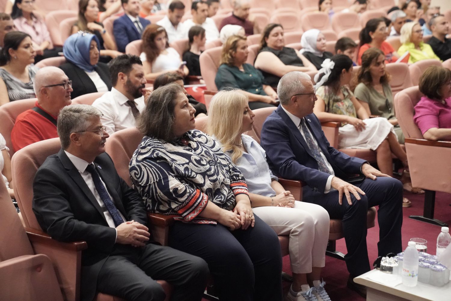 Ege Üniversitesinde 15 Temmuz’un tarihsel kökleri ve uluslararası etkileri konuşuldu